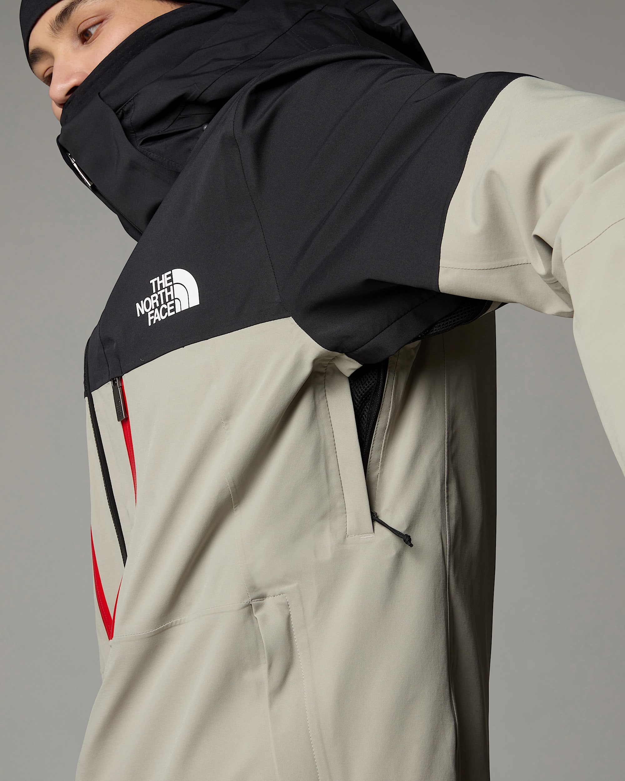 Mens Chakal Jacket TNF ALT8