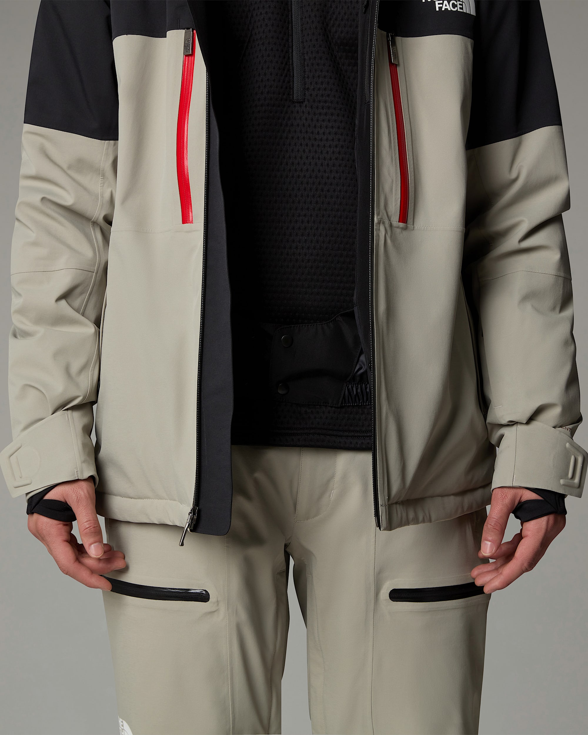 Mens Chakal Jacket TNF ALT13