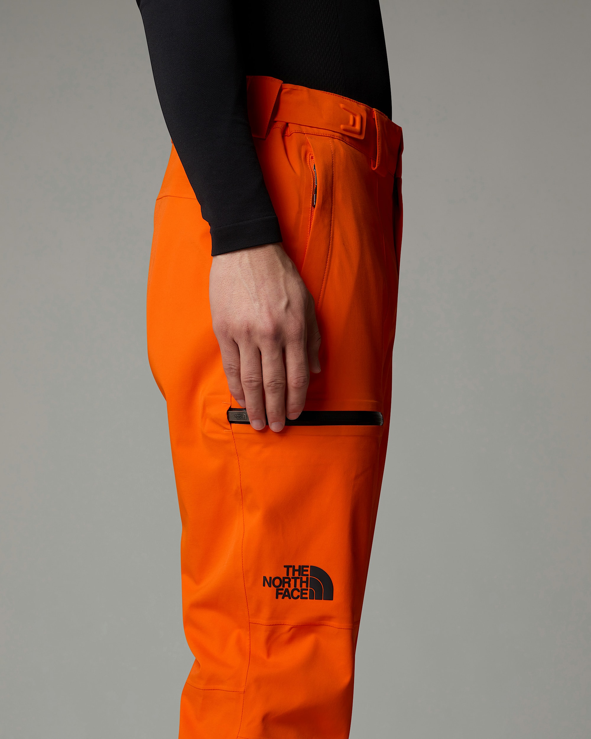 Mens Chakal Trousers TNF ALT7