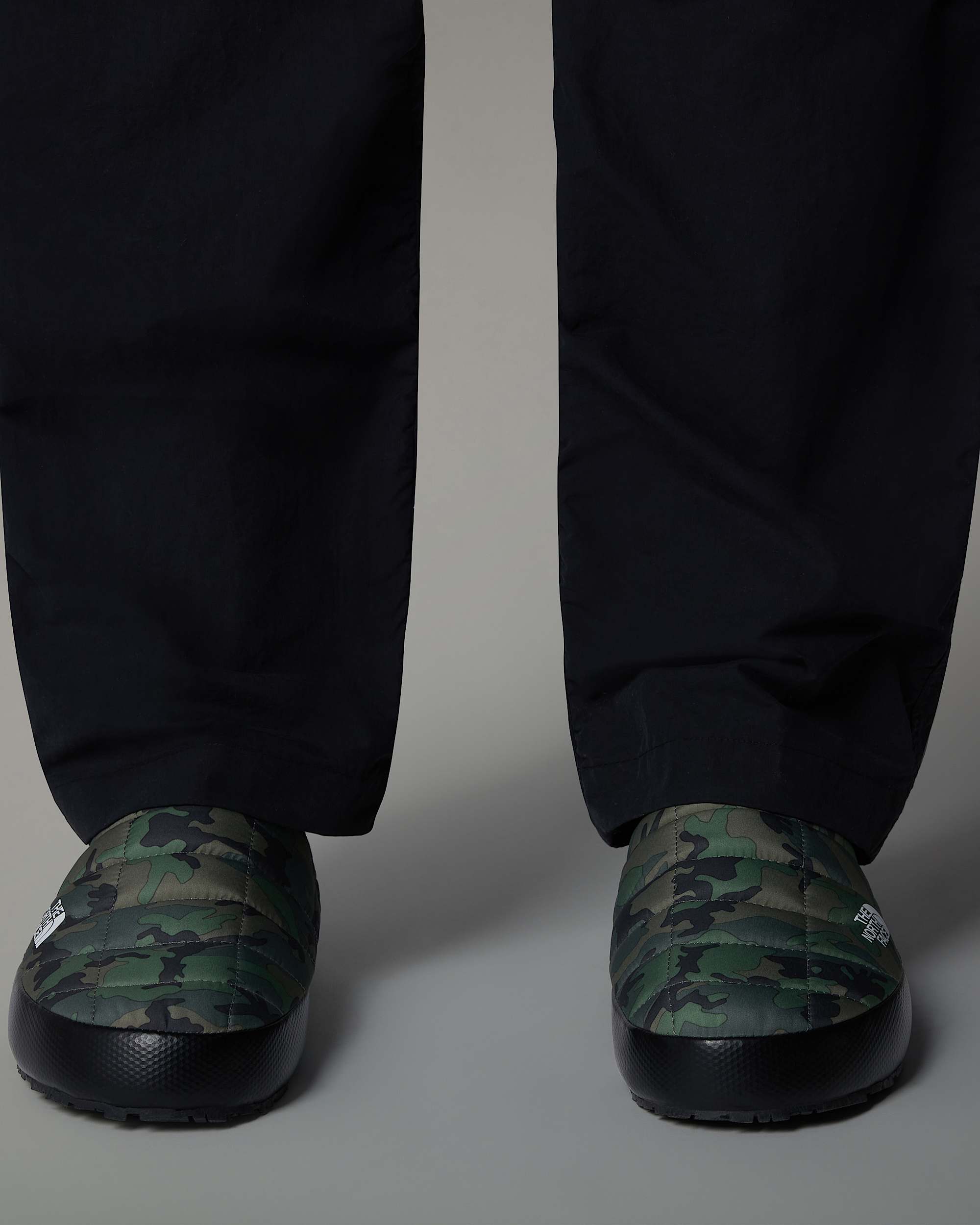 Pantofole Thermoball V Traction da uomo TNF Thyme Brushwood Camo PrintThyme ALT3