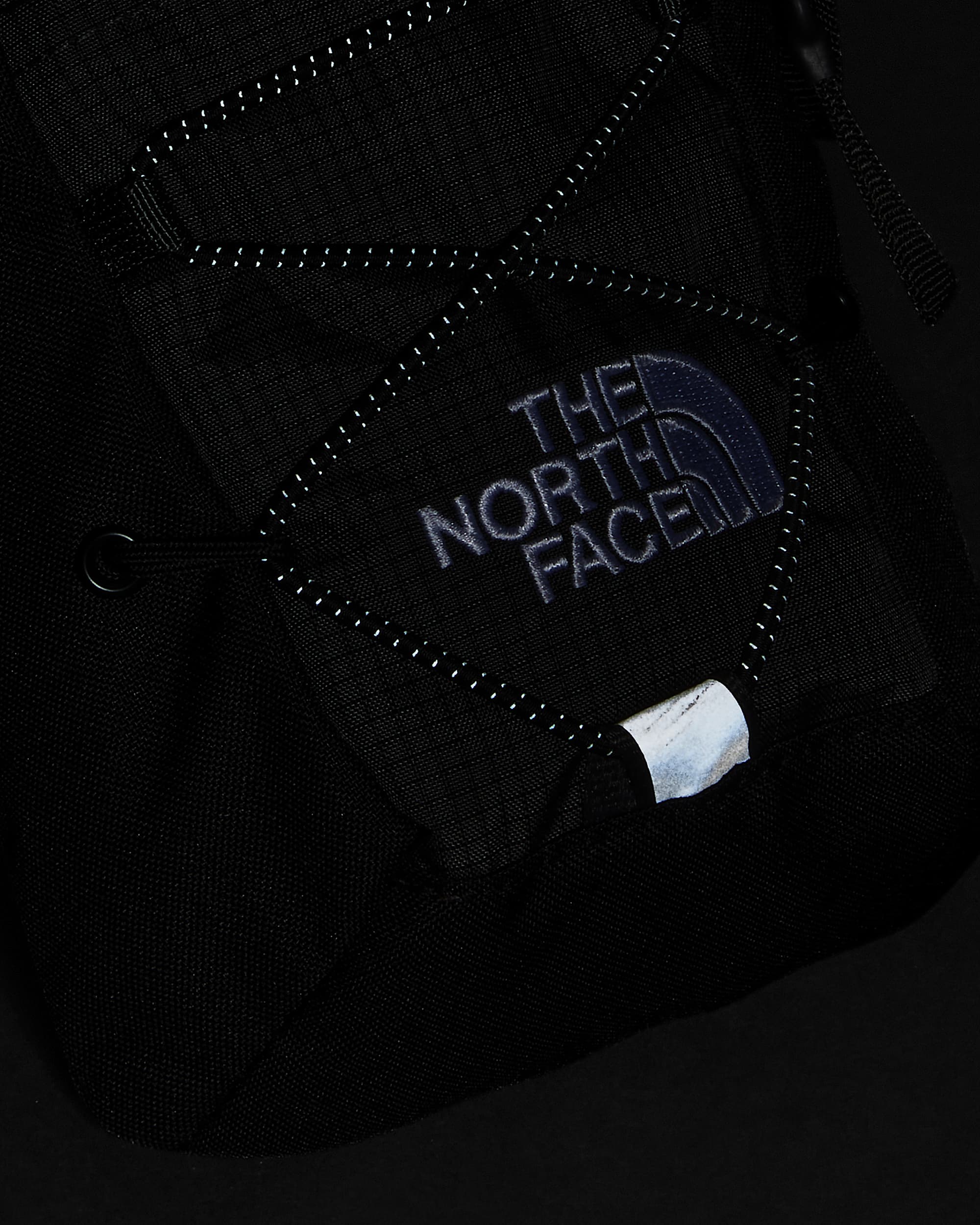 Jester Cross Body Bag TNF ALT4