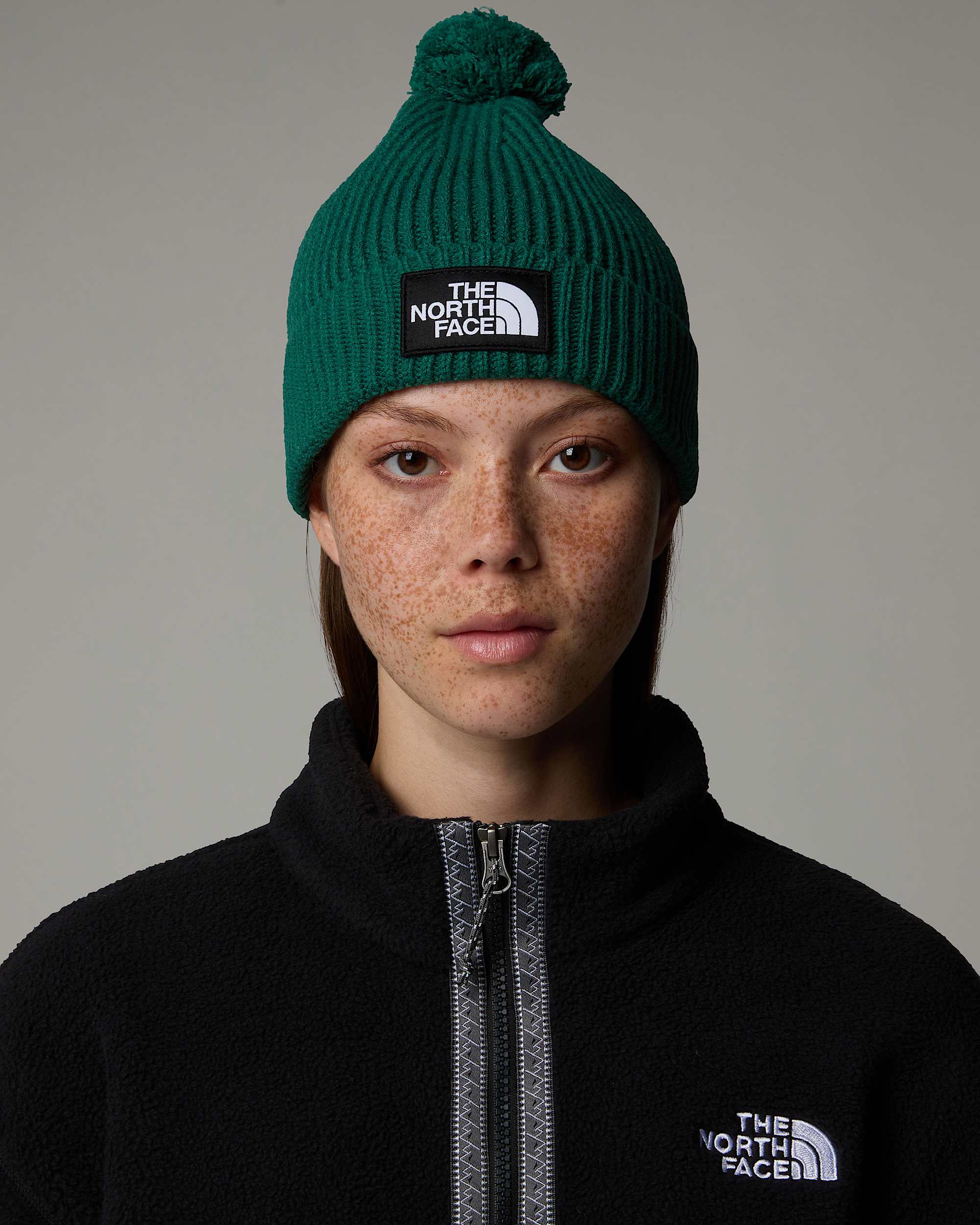 Czapka beanie z pomponem i prostoktnym logo TNF TNF alt3