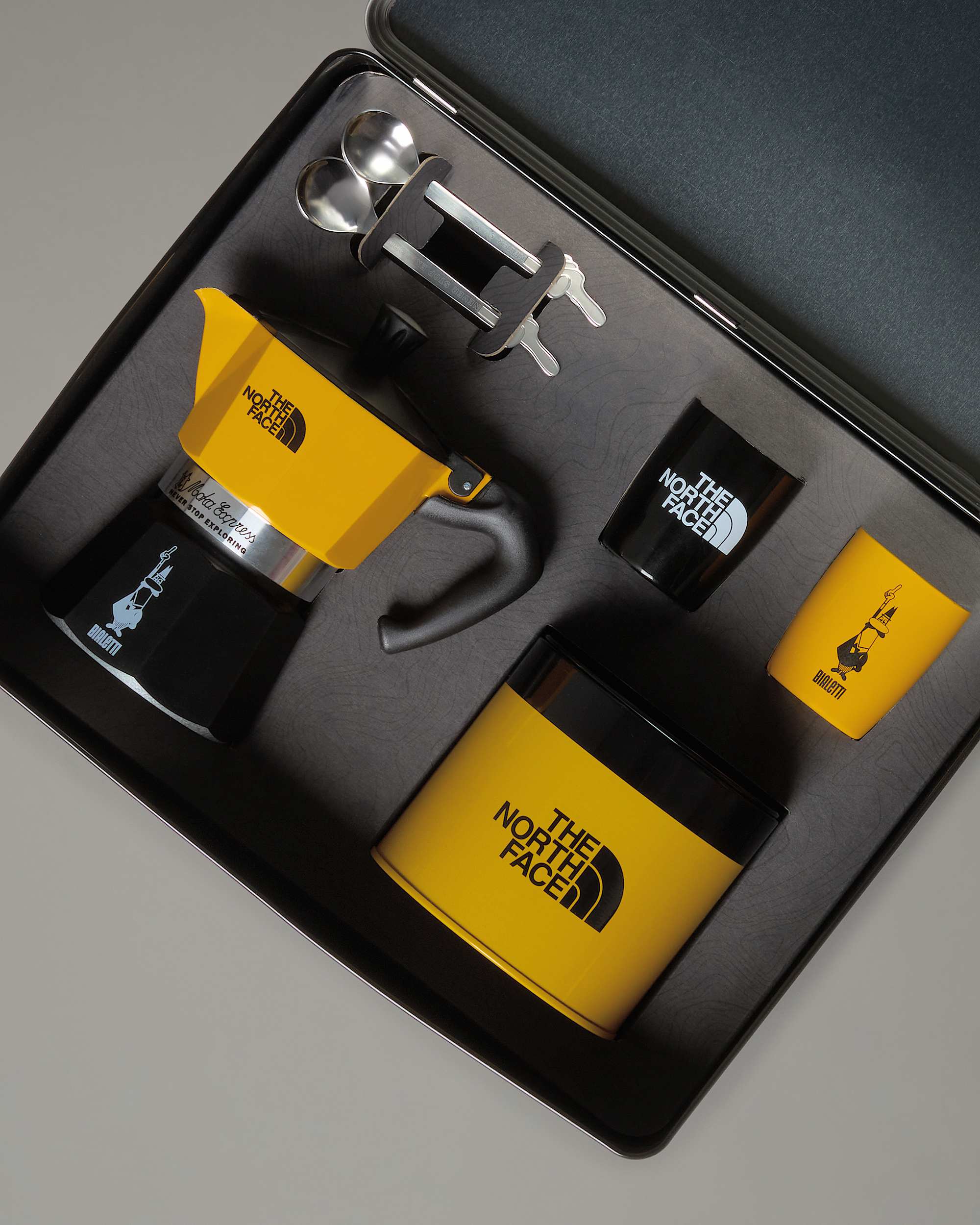Bialetti x The North Face Moka Set TNF ALT8