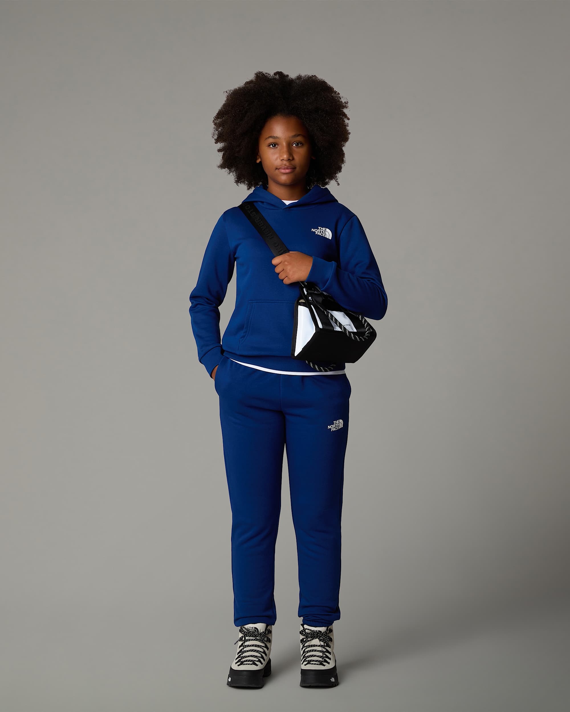 Regulr  konisch geschnittene Jogginghose fr Jugendliche TNF alt6
