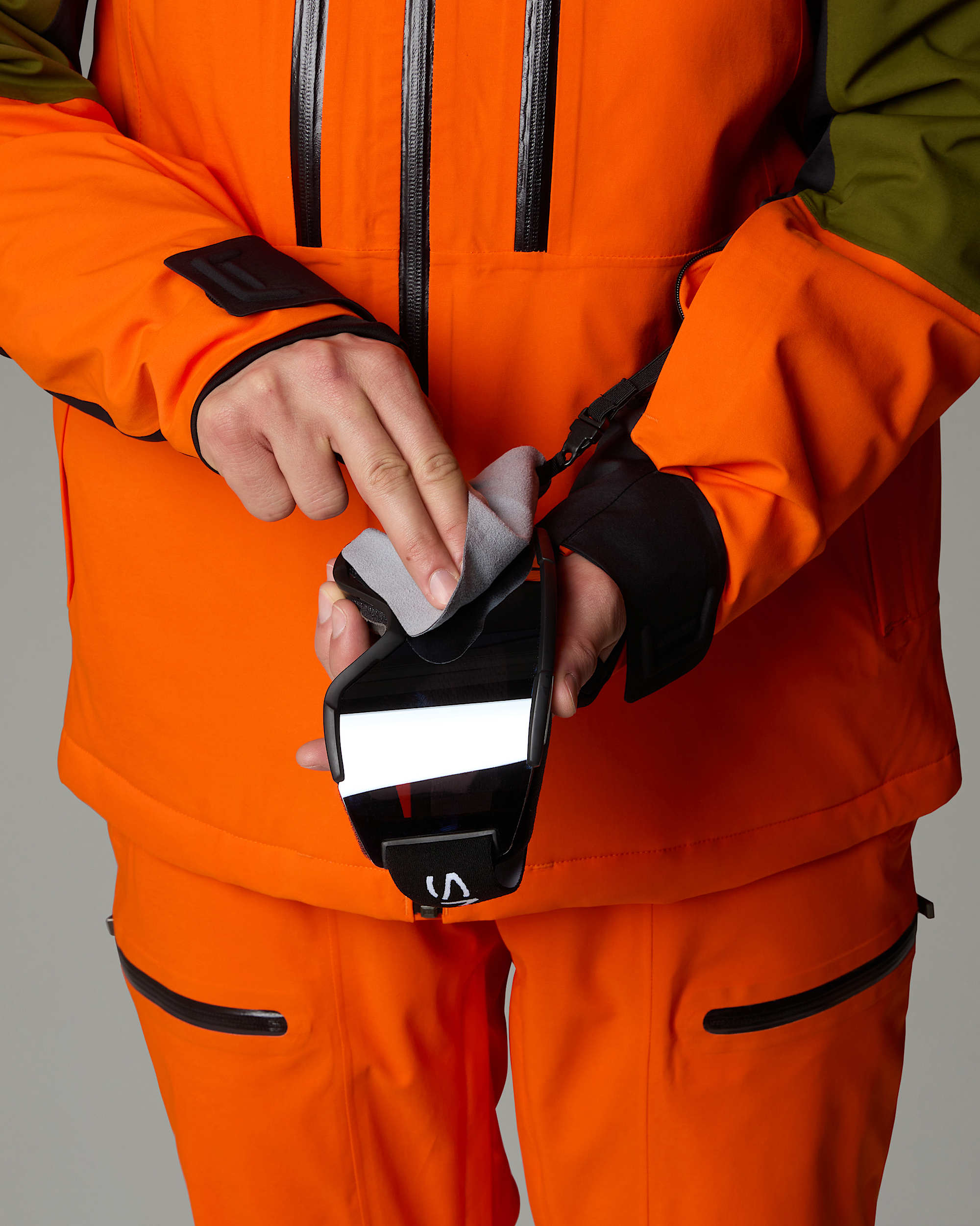 Mens Chakal Jacket TNF ALT14