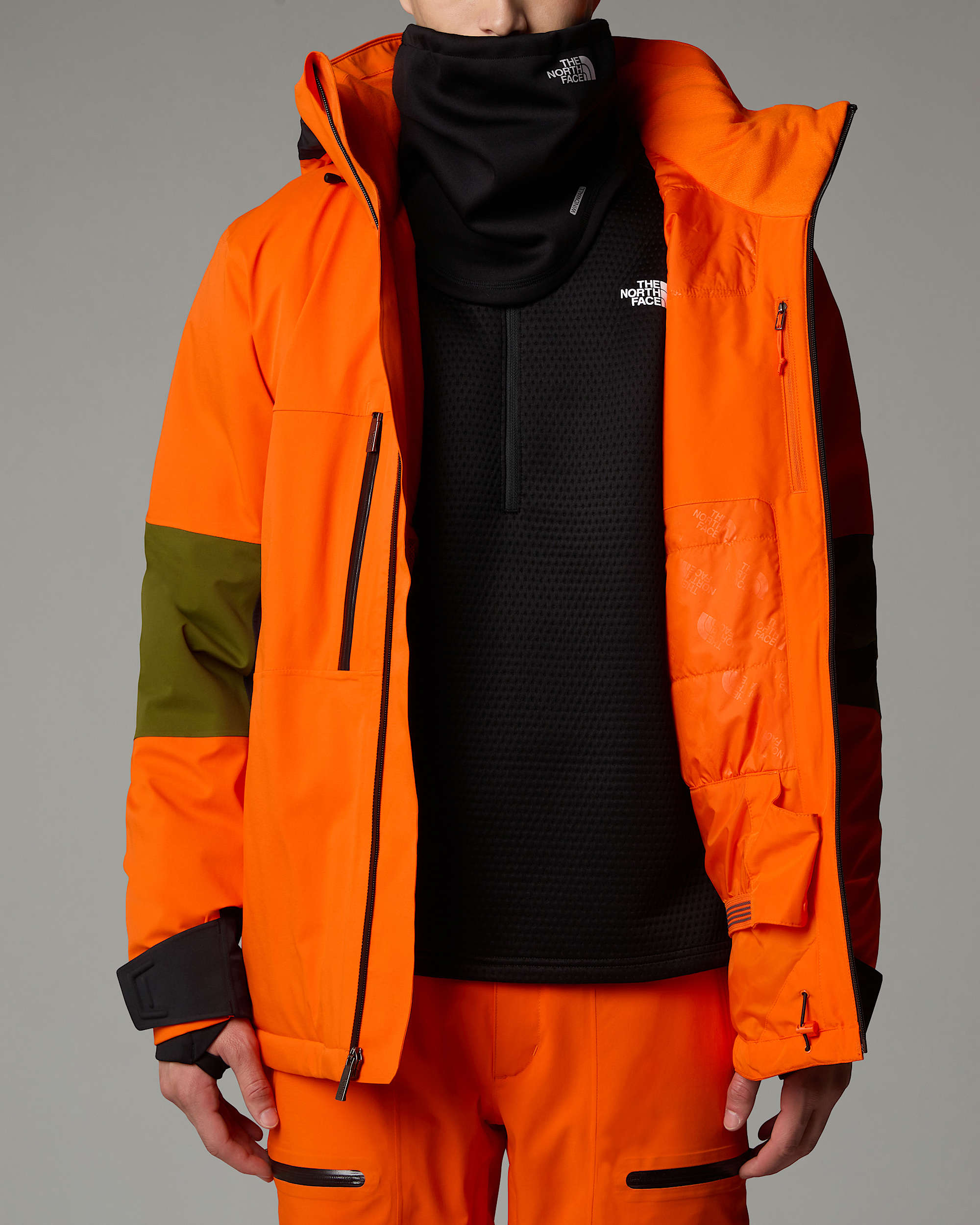 Mens Chakal Jacket TNF ALT16