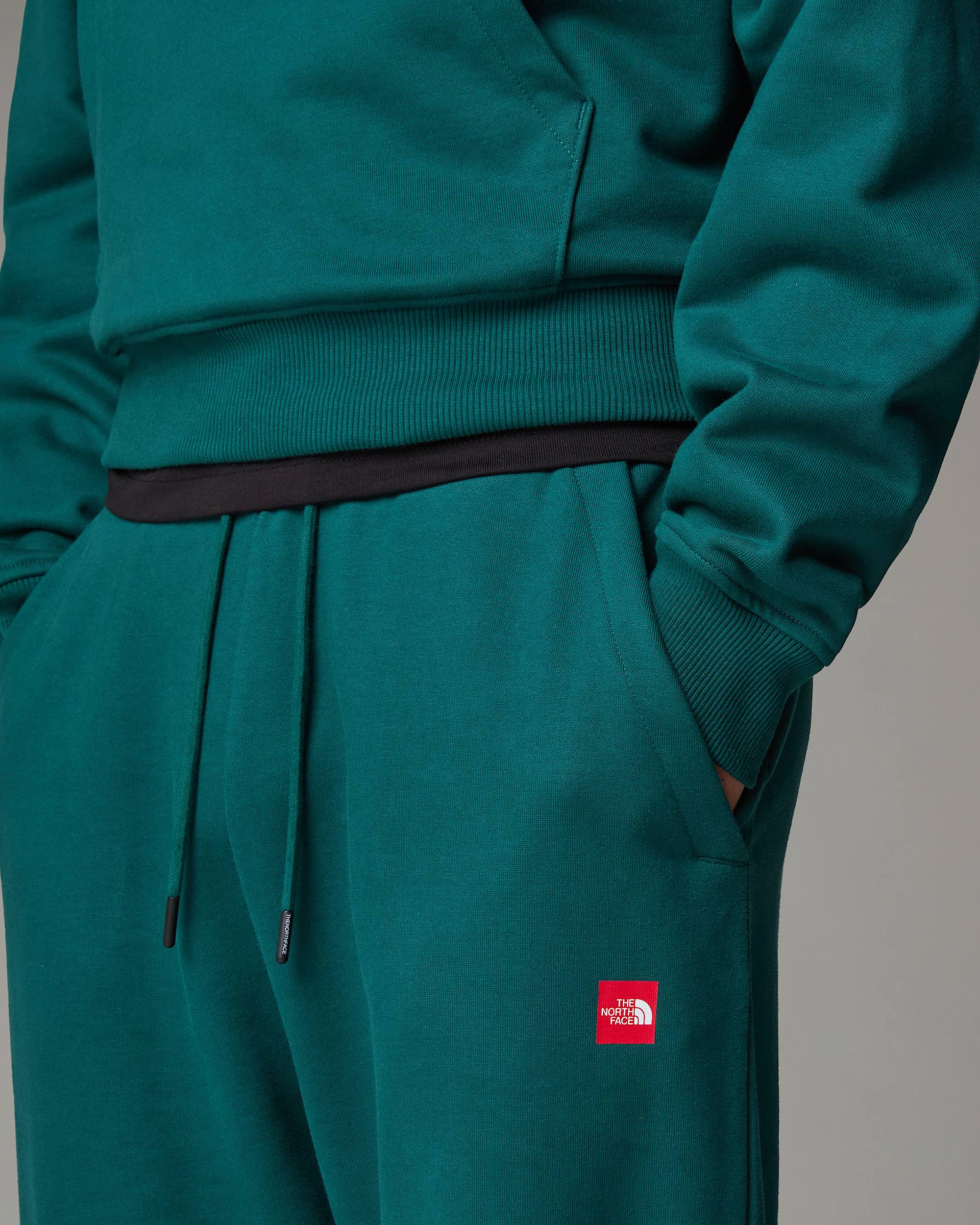 AXYS Relaxed Joggers TNF ALT6