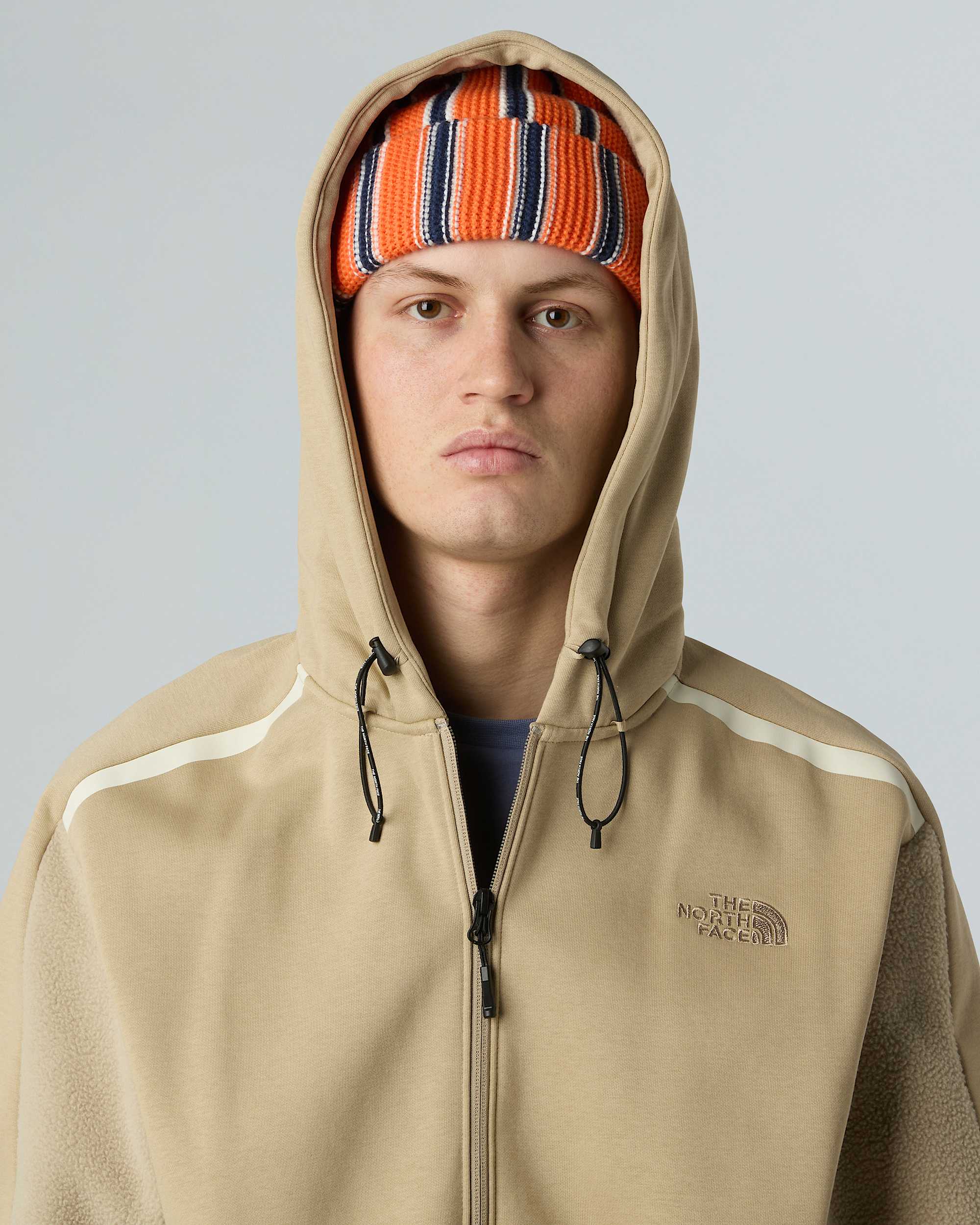 Sweat  capuche Gorpcore NSE unisexe TNF ALT5