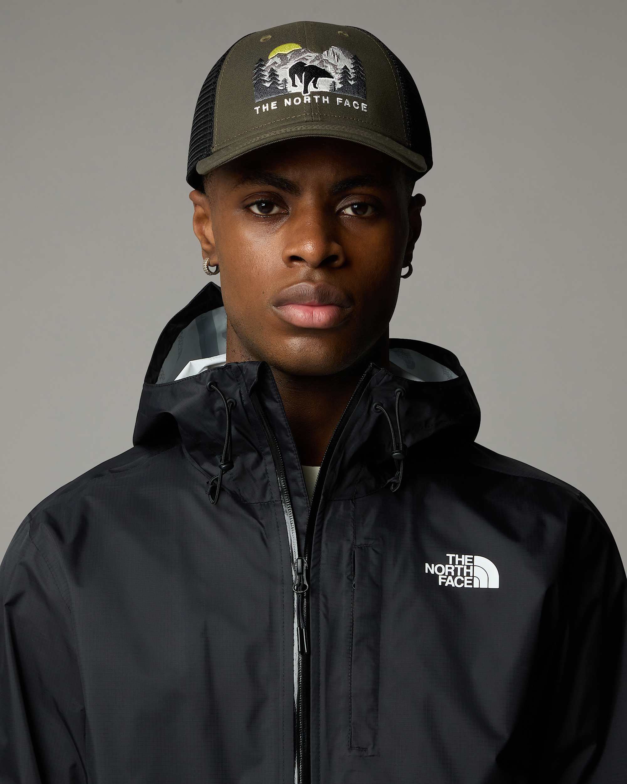 Embroidered Mudder Trucker Cap TNF ALT1