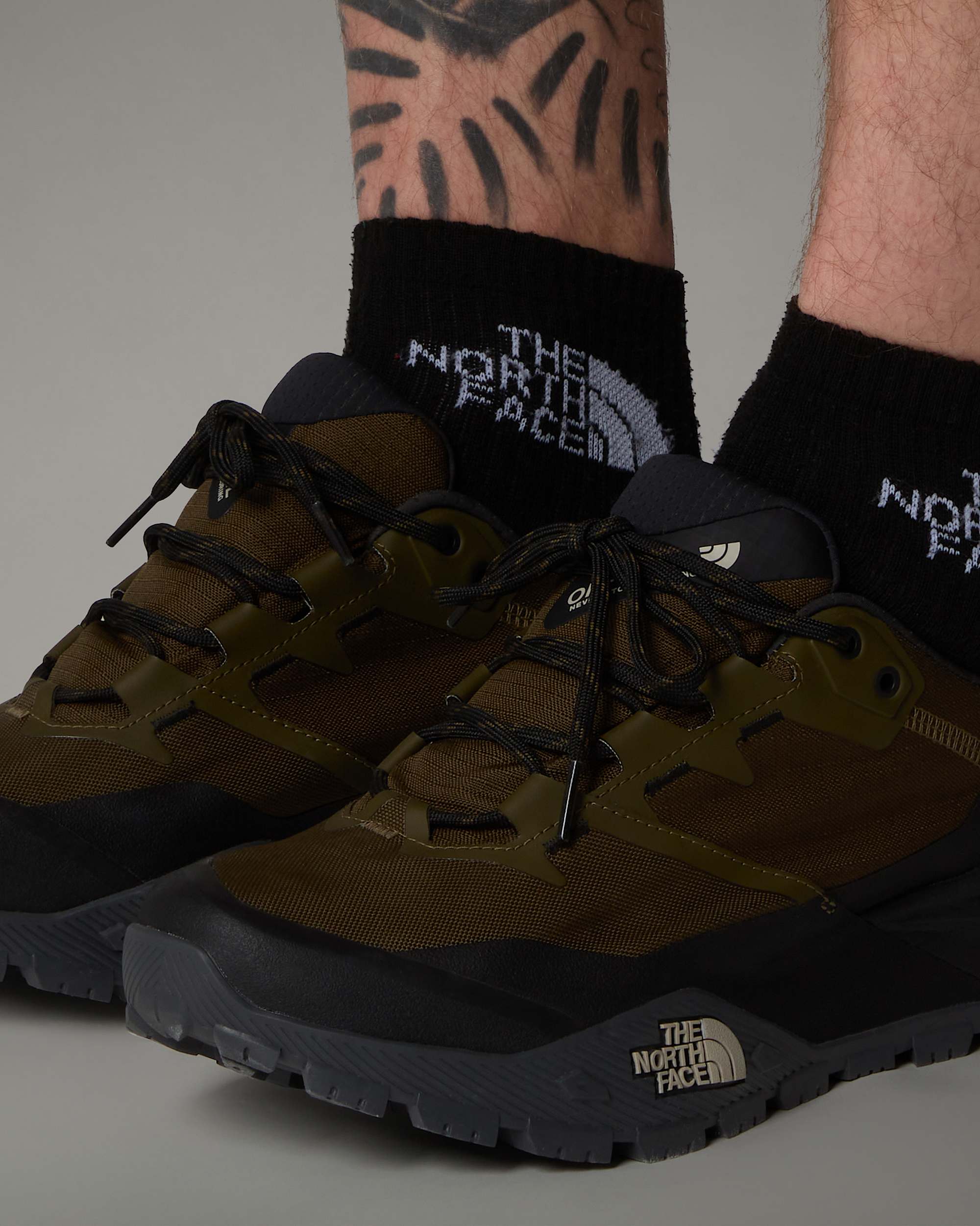 Mens Offtrail GORETEX Hiking Shoes TNF SycamoreTNF Black ALT2
