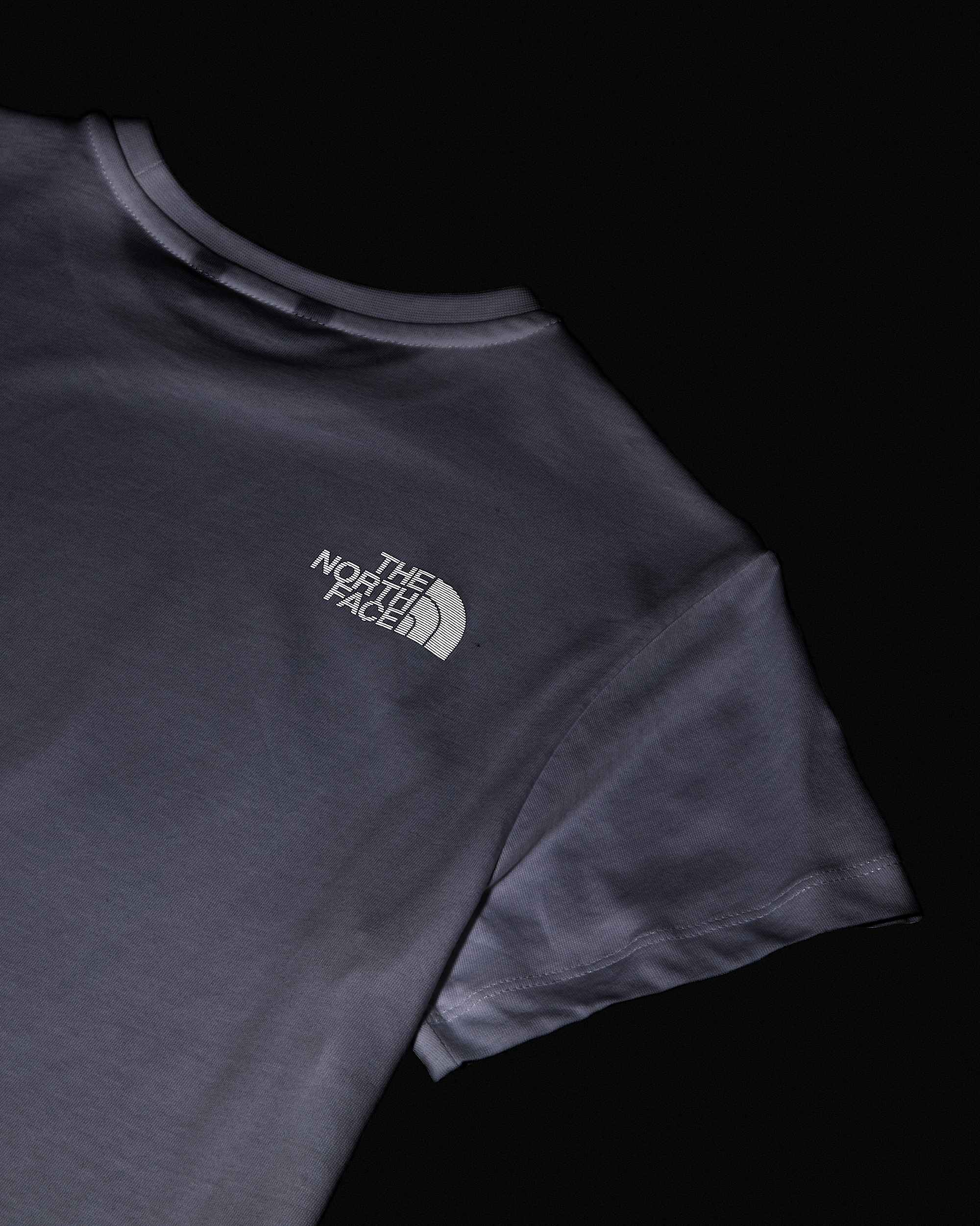 Logo reflektierendes  relaxt geschnittenes TShirt fr Jungen TNF ALT16