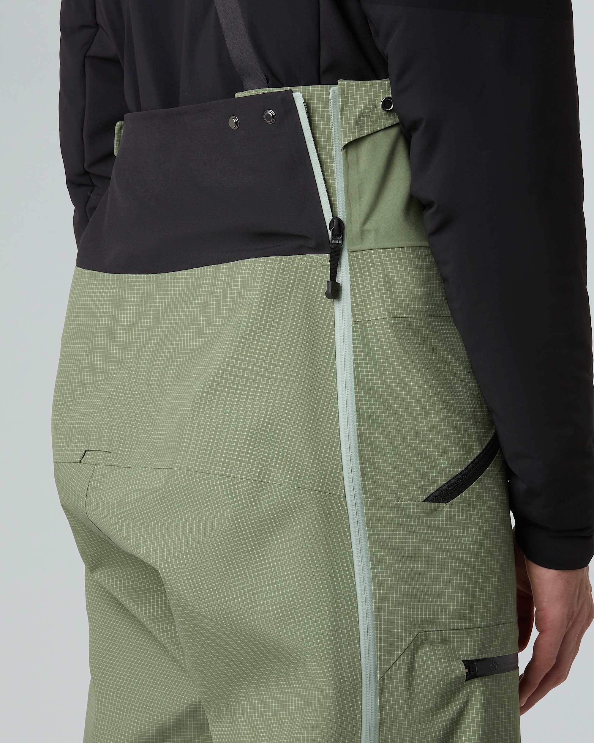 Mens Summit Tsirku GORETEX Pro Bib Trousers TNF ALT7