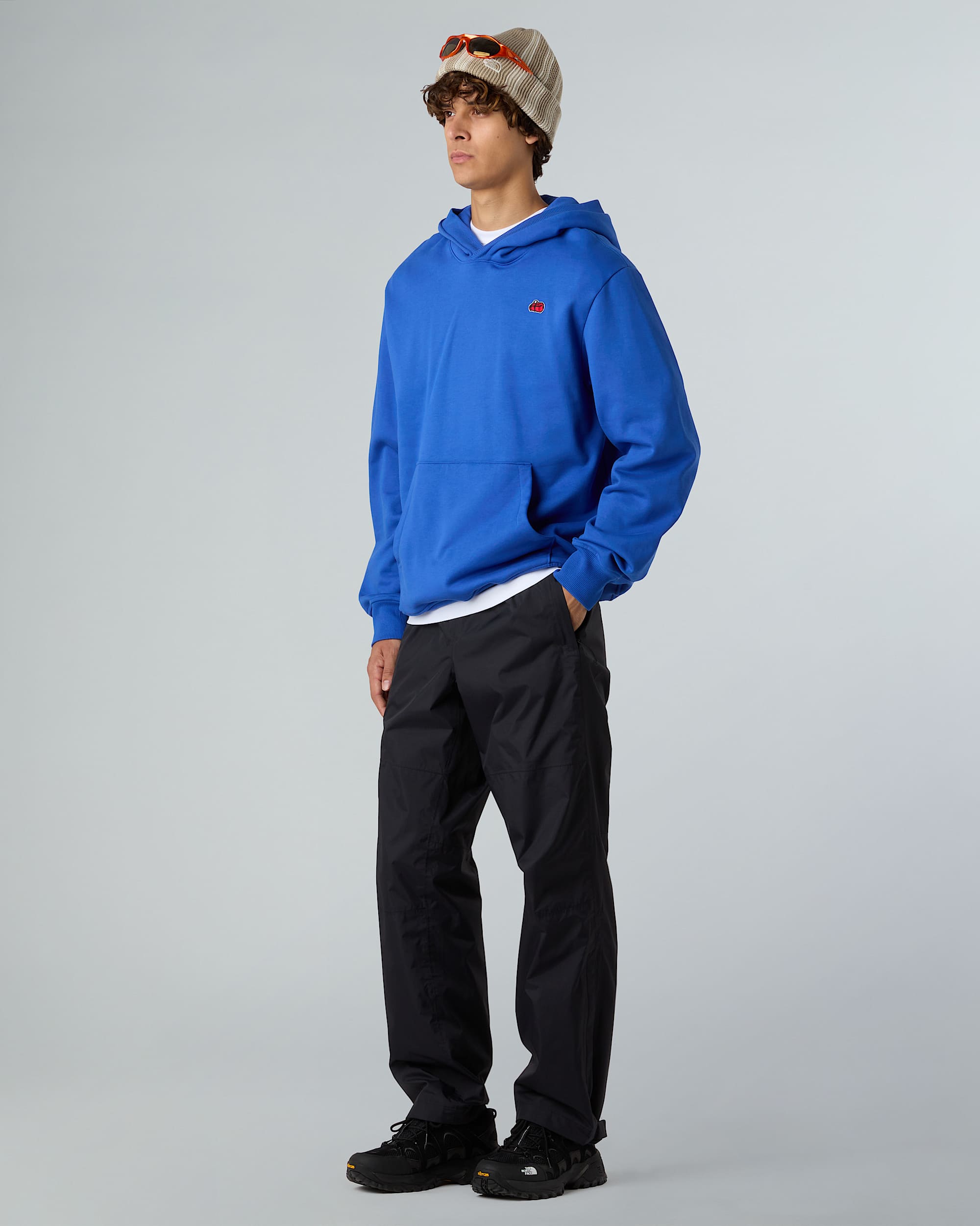 Unisex Icon Relaxed Hoodie TNF ALT3