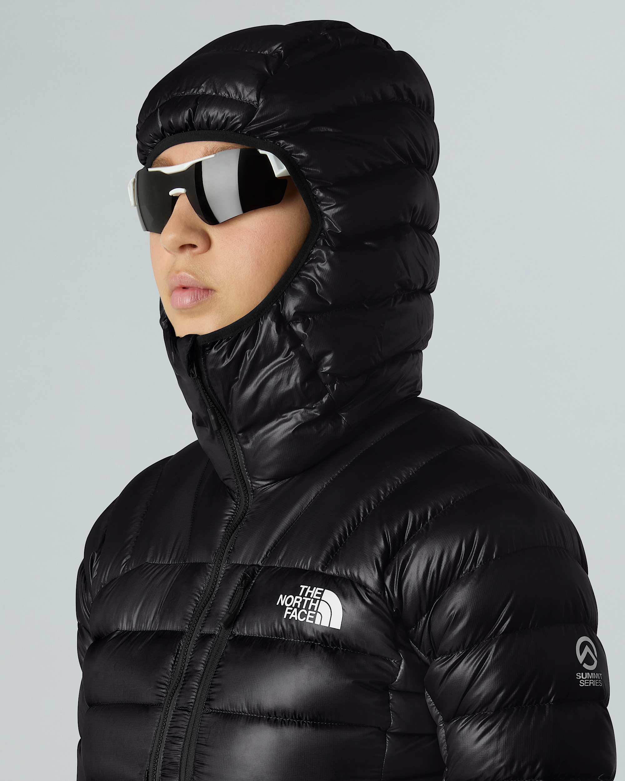 Womens Summit Breithorn Hooded Down Jacket TNF ALT5