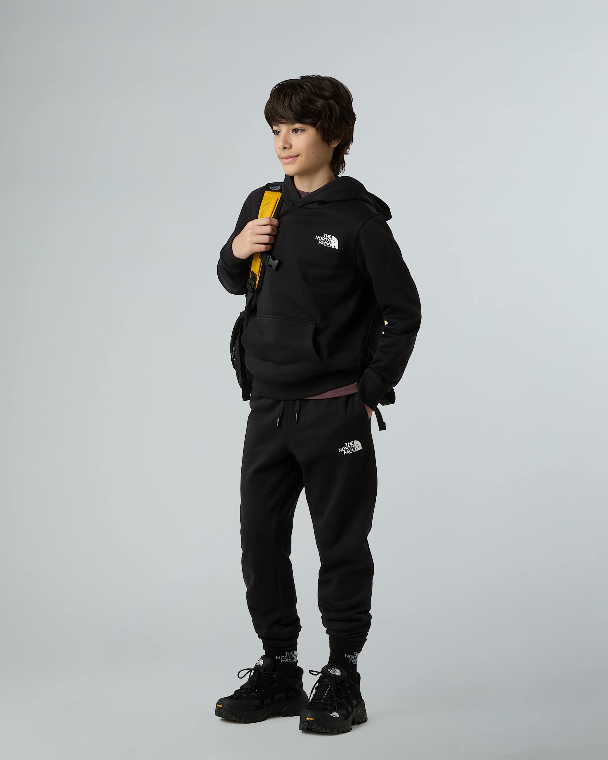 Teens Regular Tapered Joggers TNF ALT1