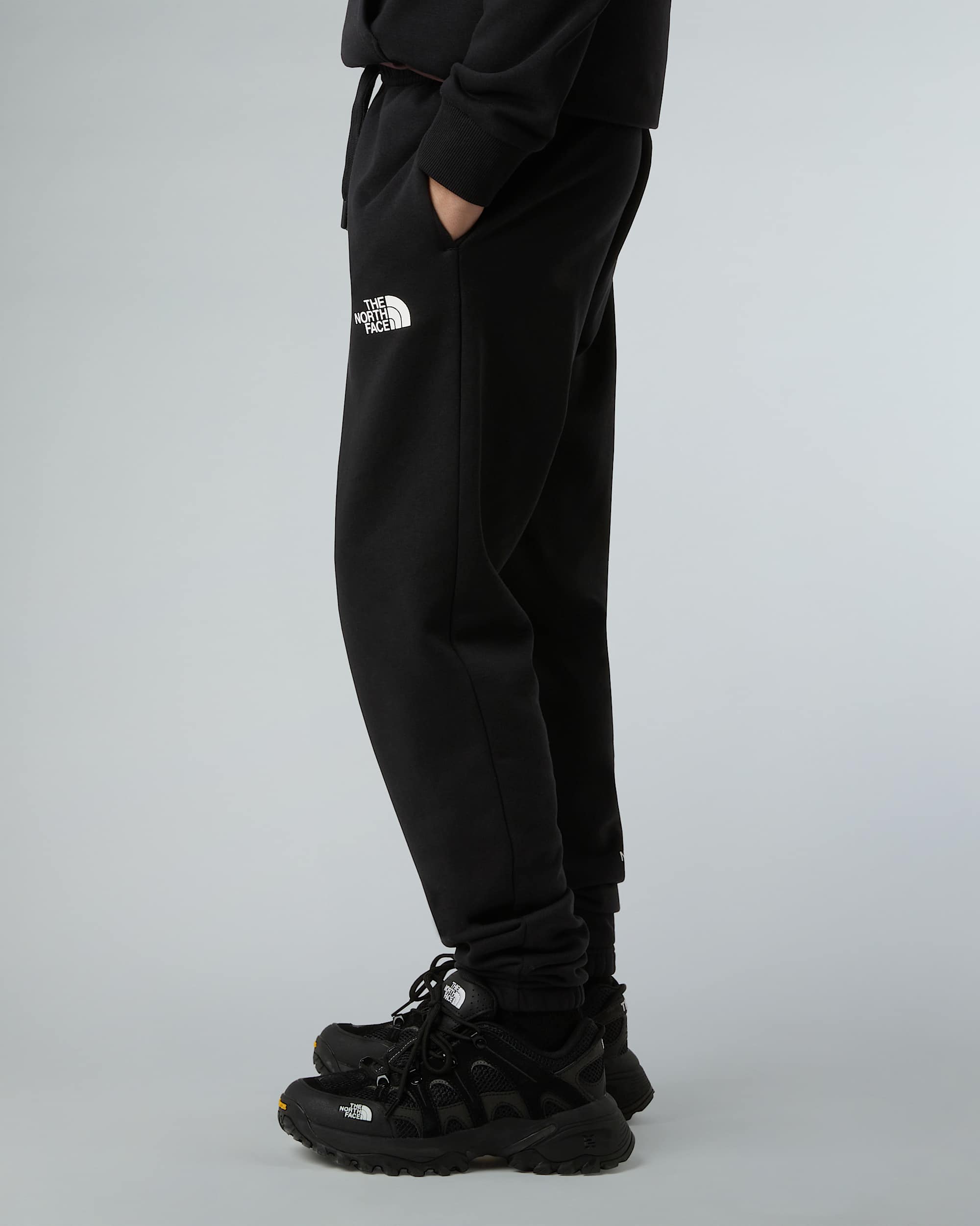 Teens Regular Tapered Joggers TNF ALT2
