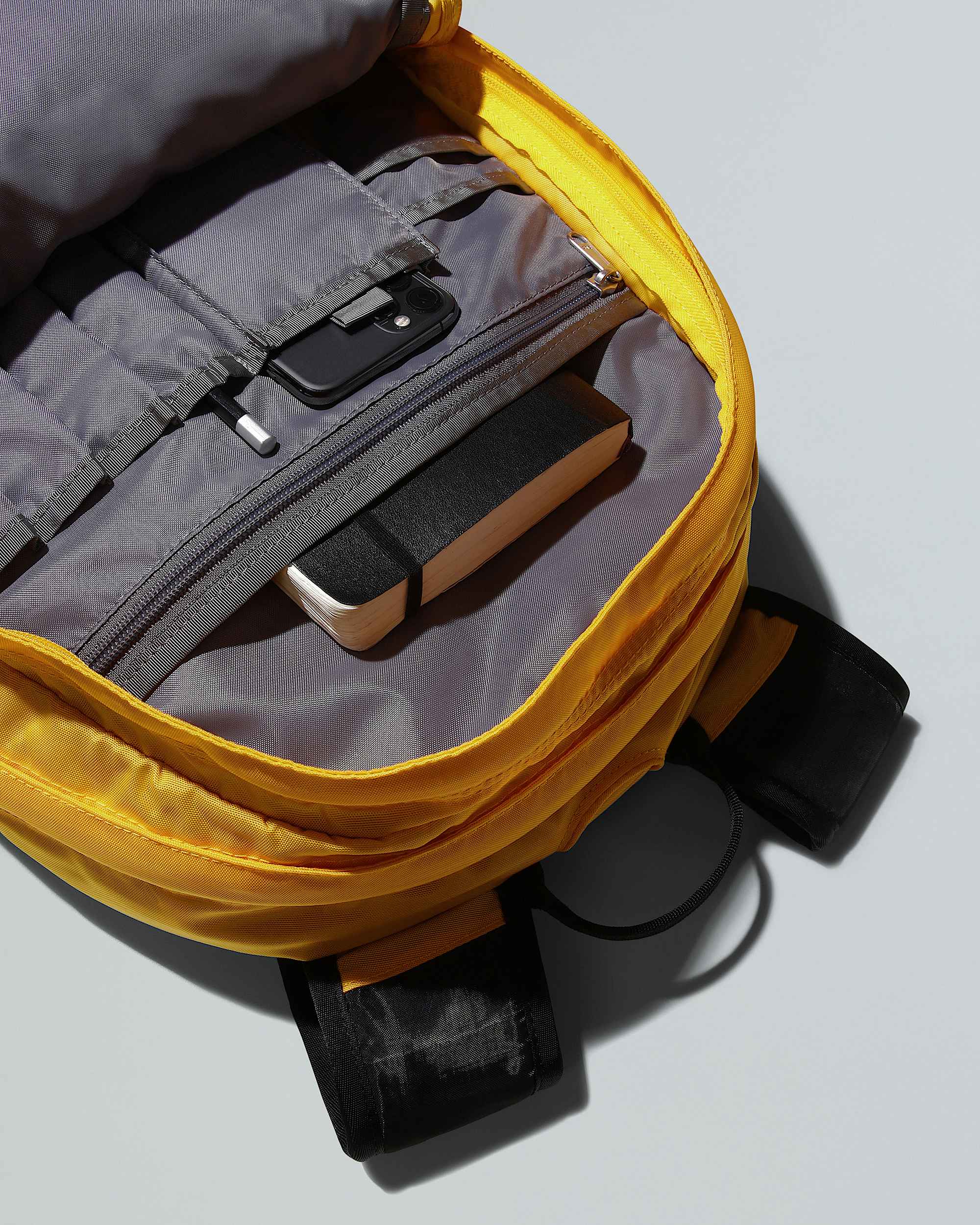 Mochila Borealis Classic TNF Summit GoldTNF BlackNPF ALT5