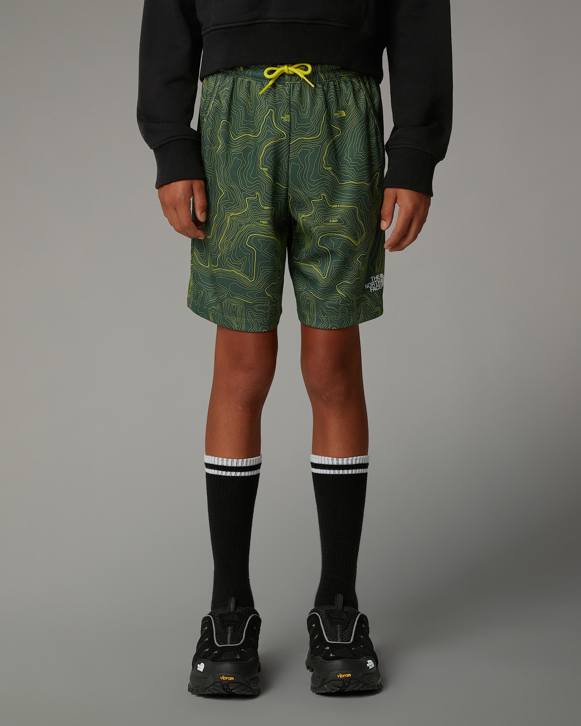 Boys Never Stop Shorts TNF ALT4