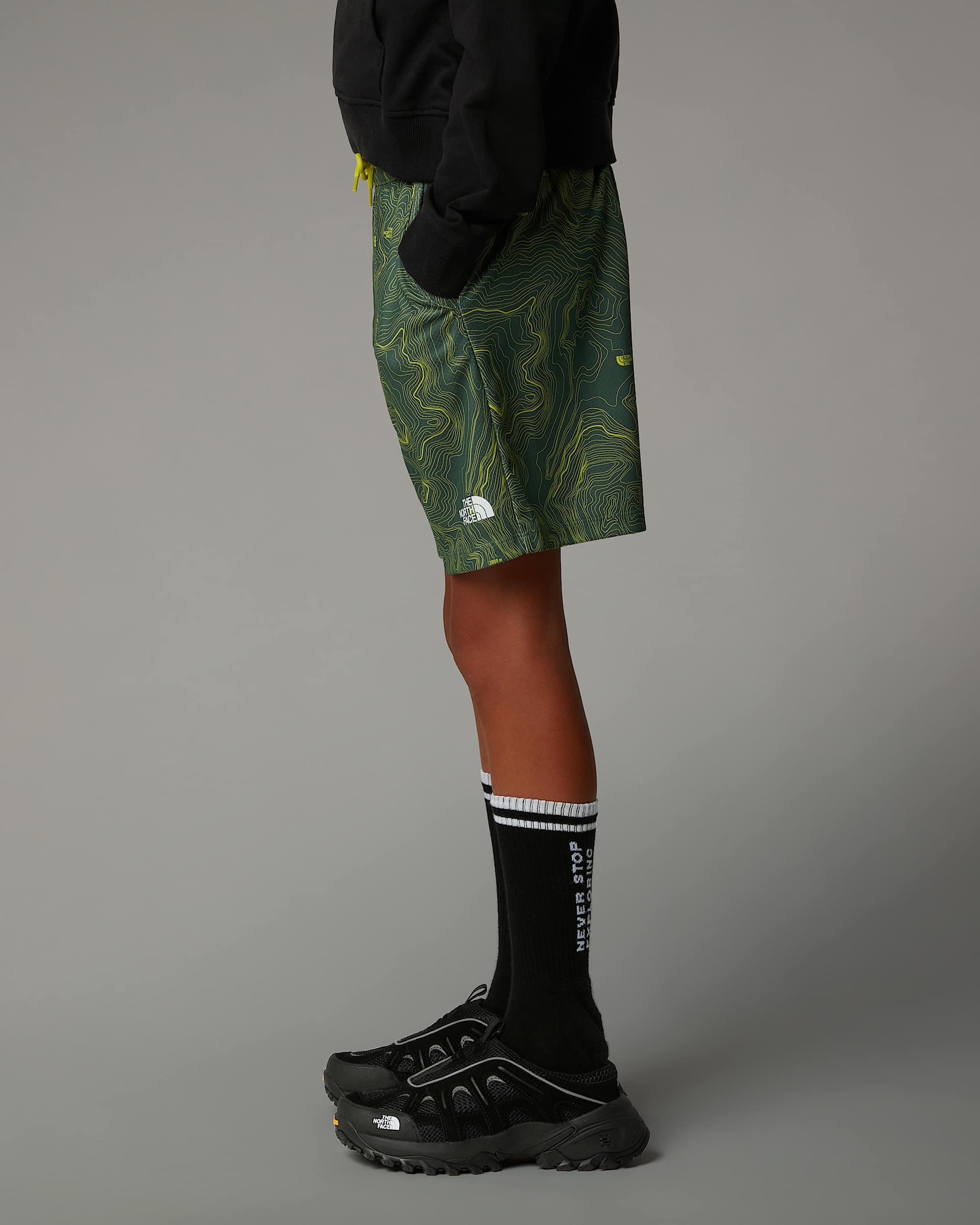 Boys Never Stop Shorts TNF ALT6