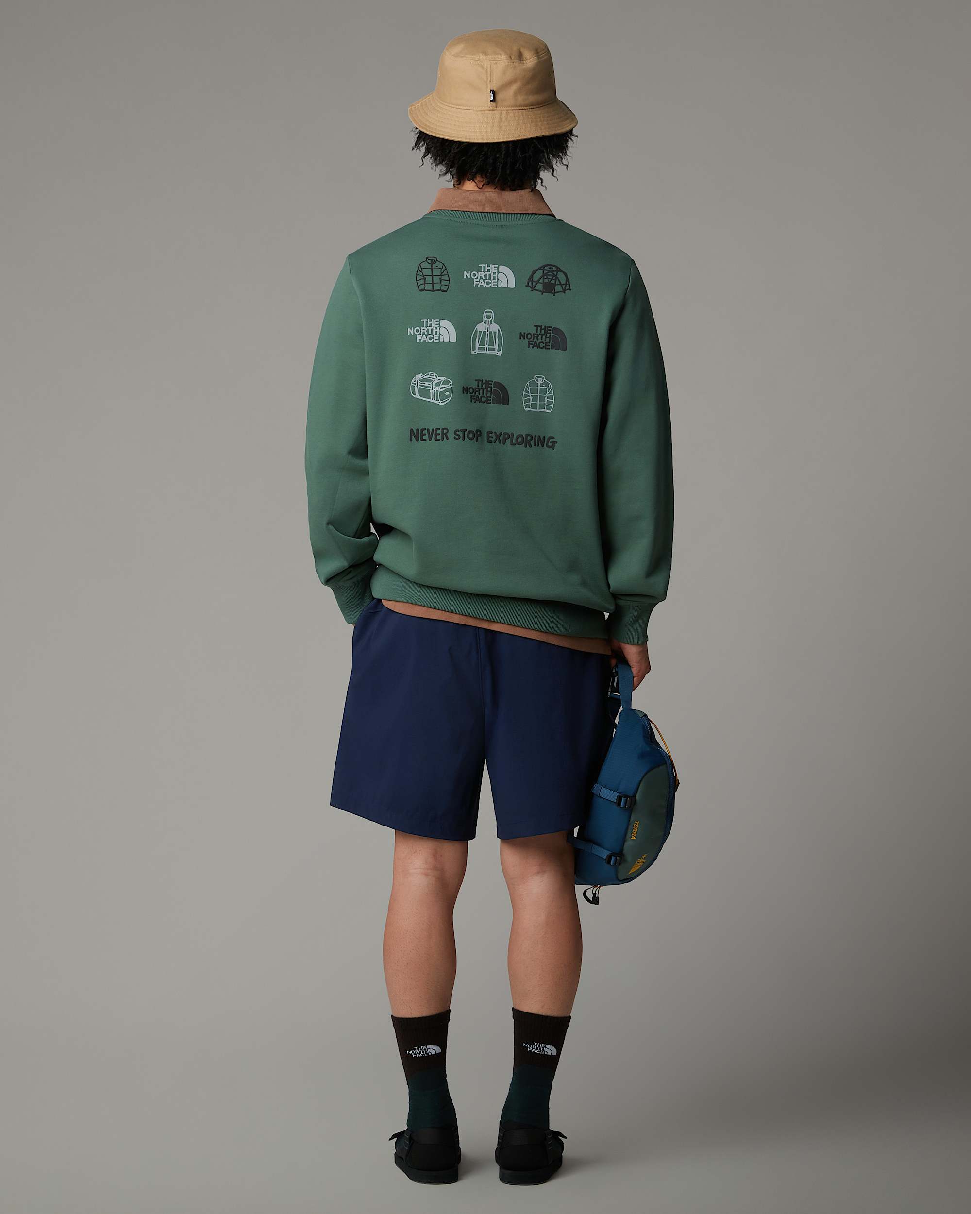 Mens Outdoor Graphic Sweatshirt TNF ALT6