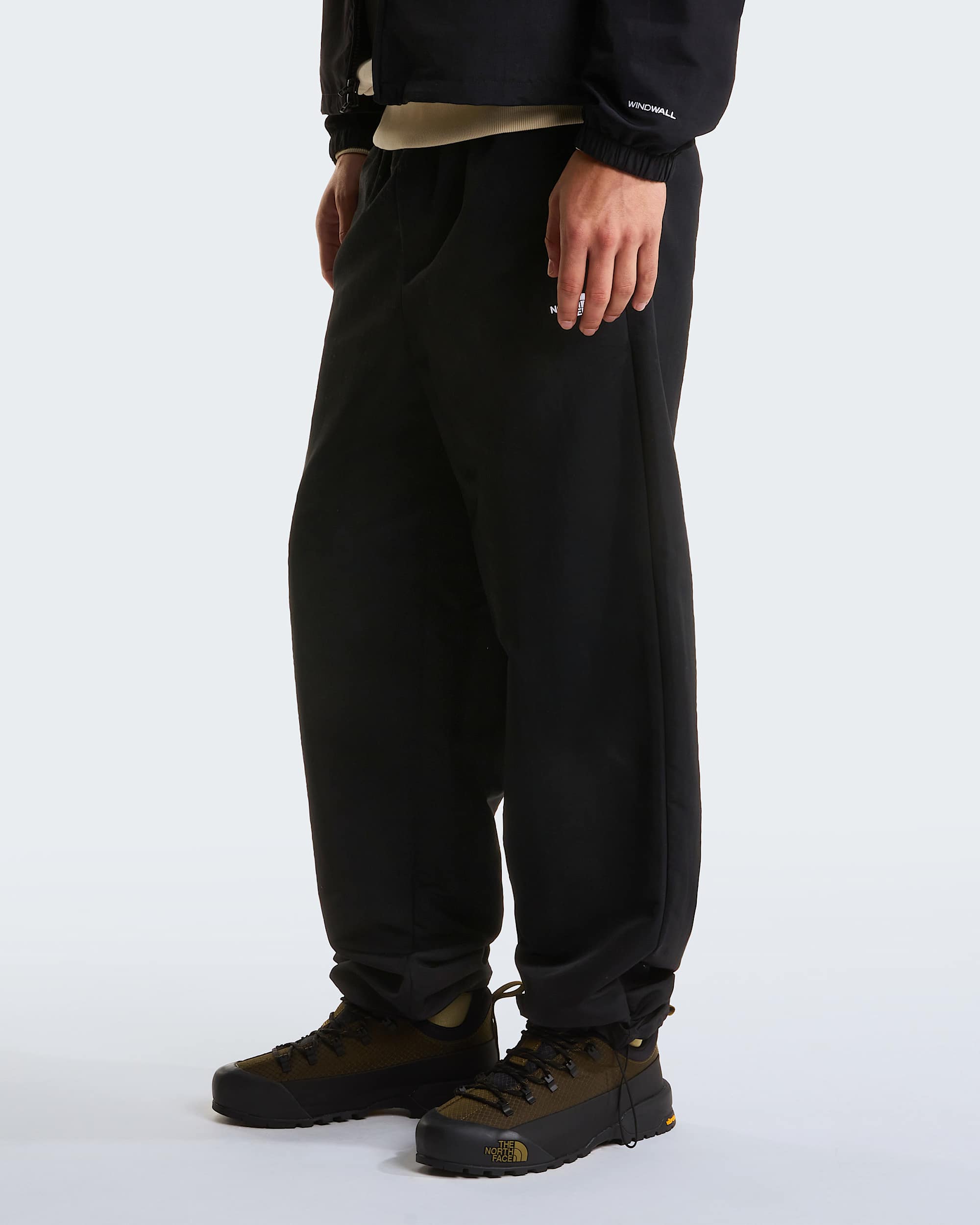 TNF Easy Wind bukser til herrer TNF ALT2