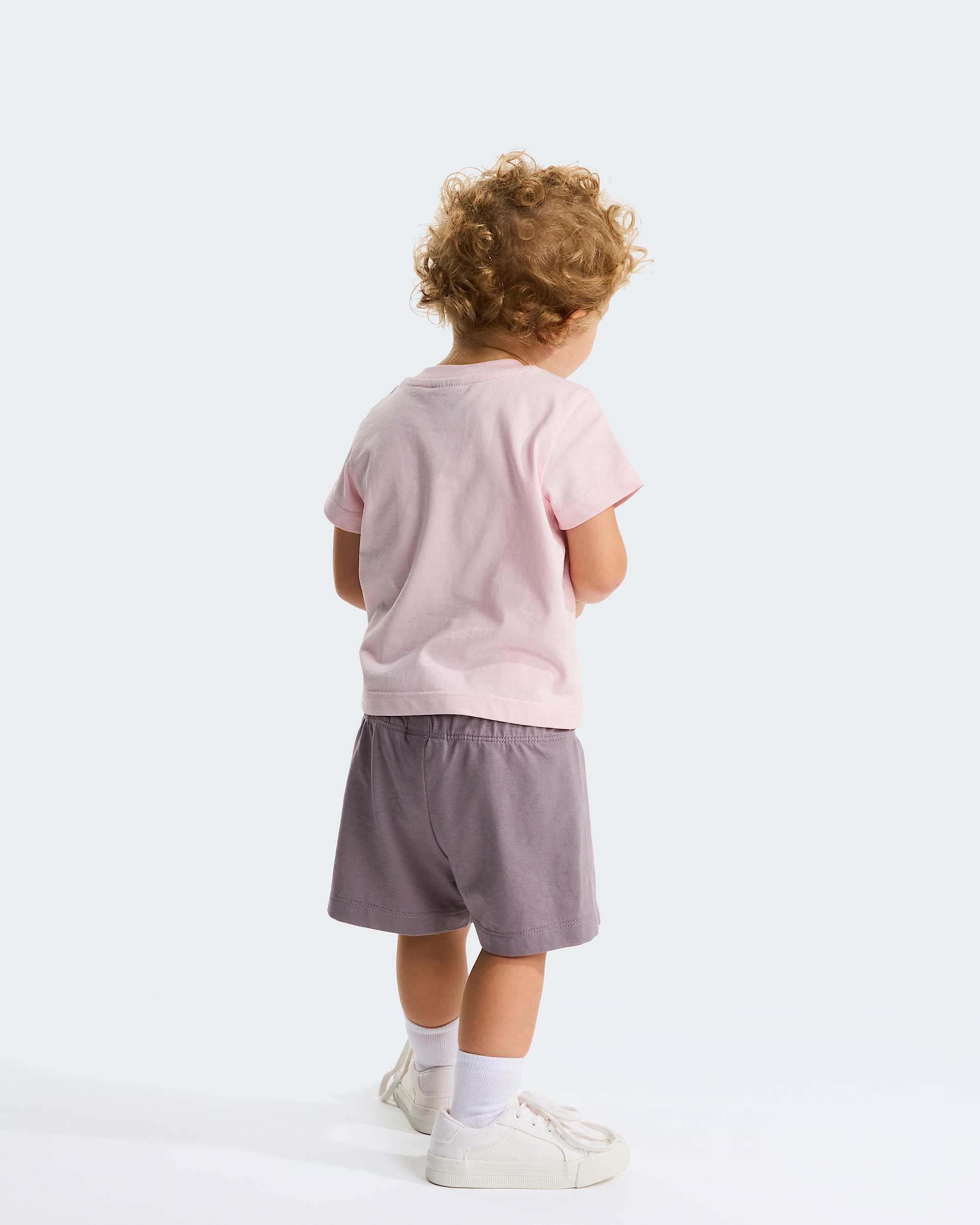 Ensemble avec short standard NSE Box Play pour bb TNF Pale BlossomTranscendent Grey ALT12