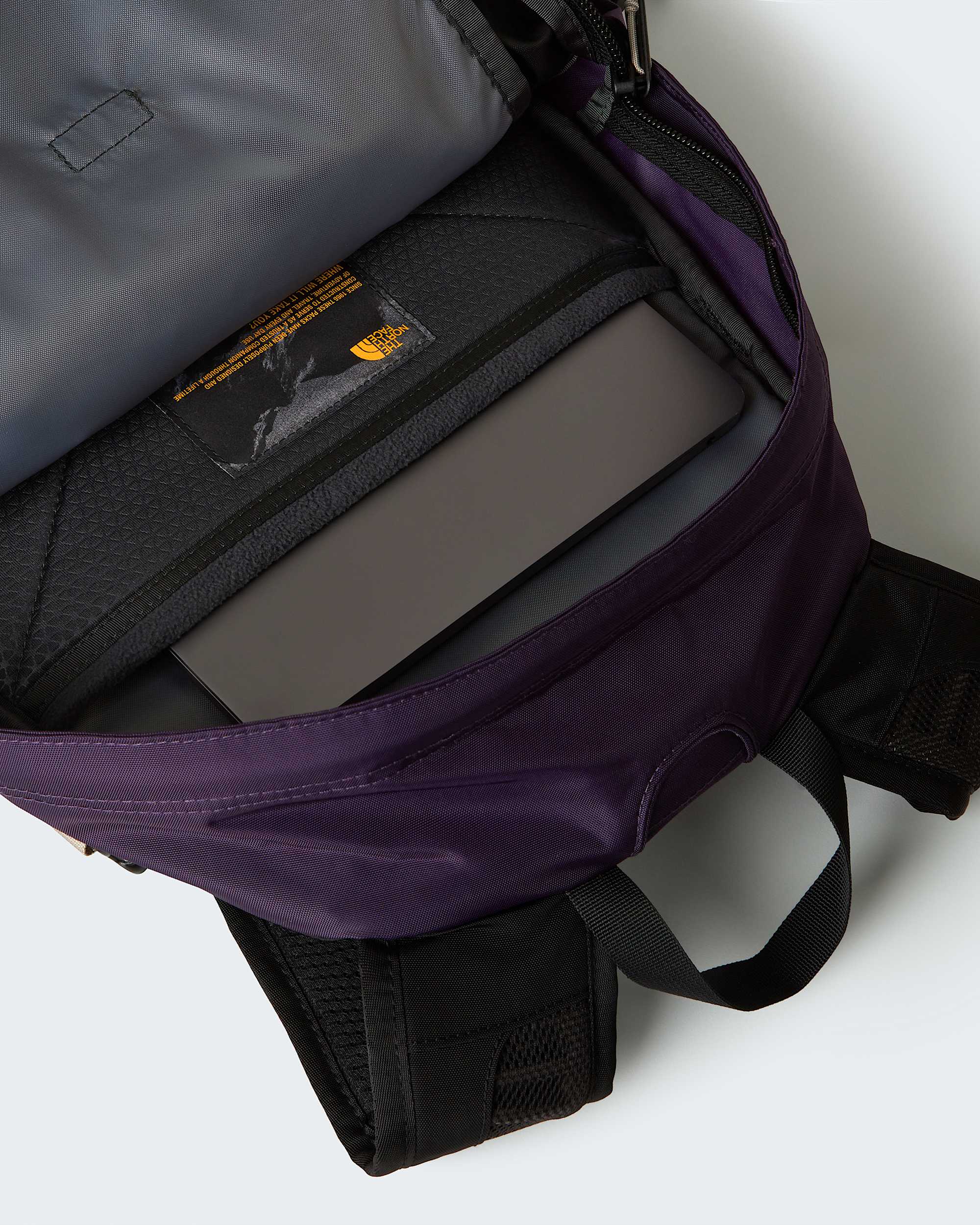 Mochila Hot Shot  Edio especial TNF Endless DuskStone SlabTranscendent Grey ALT6