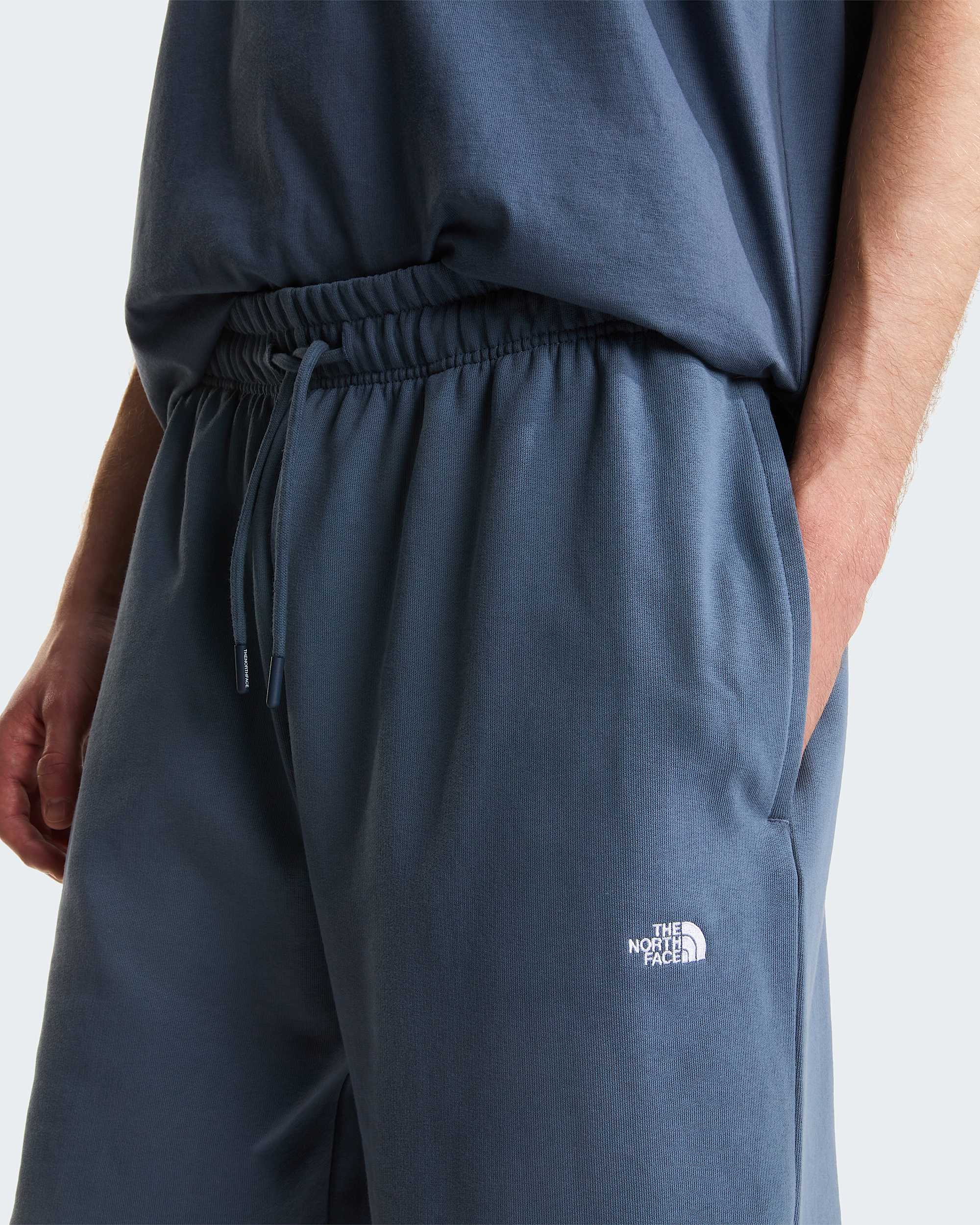 Mens Essential Light Relaxed Shorts TNF ALT4