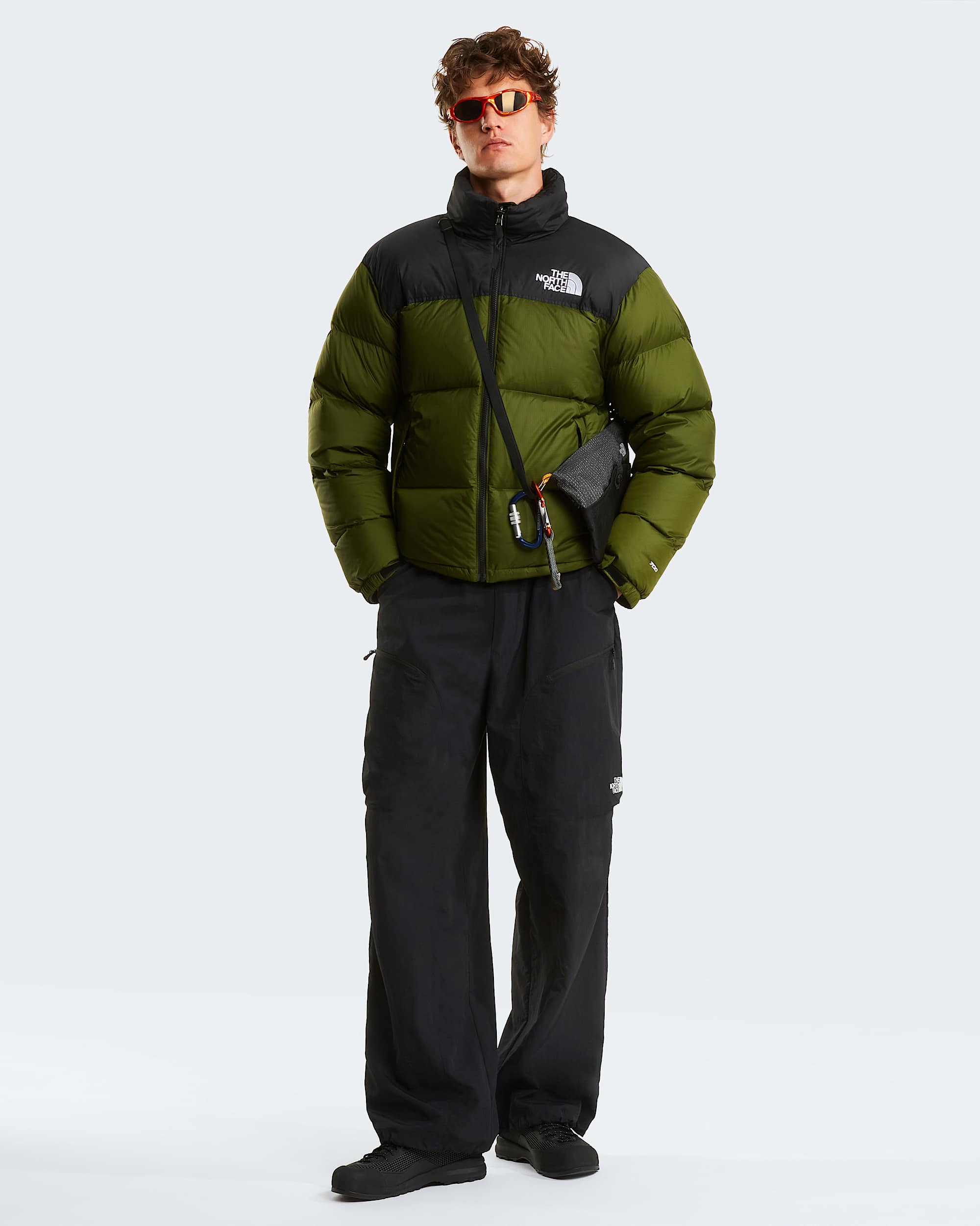 Mens 1996 Retro Nuptse Jacket TNF Woodland GreenTNF Black ALT1