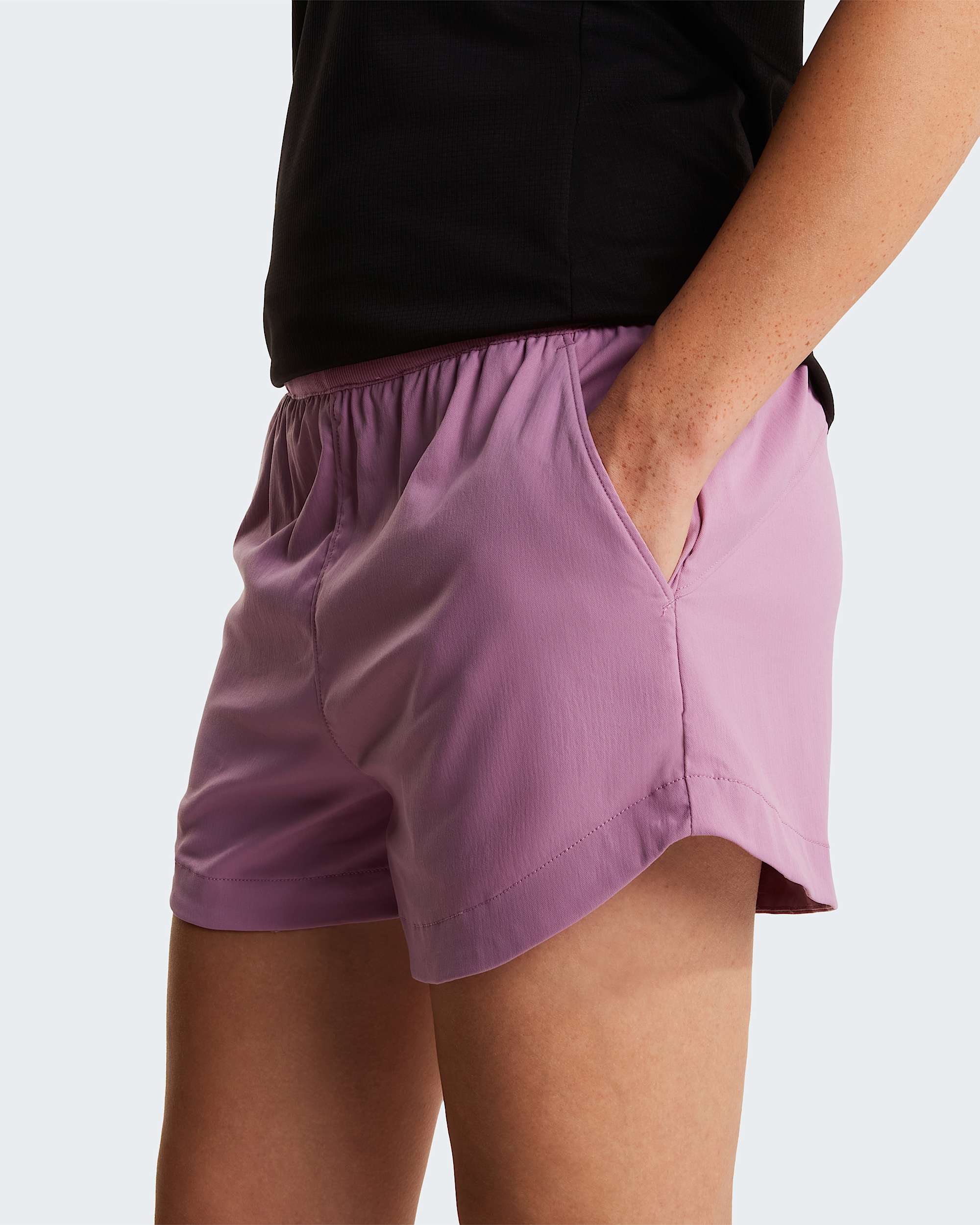 Short Aphrodite Arise 76 cm pour femme TNF ALT4