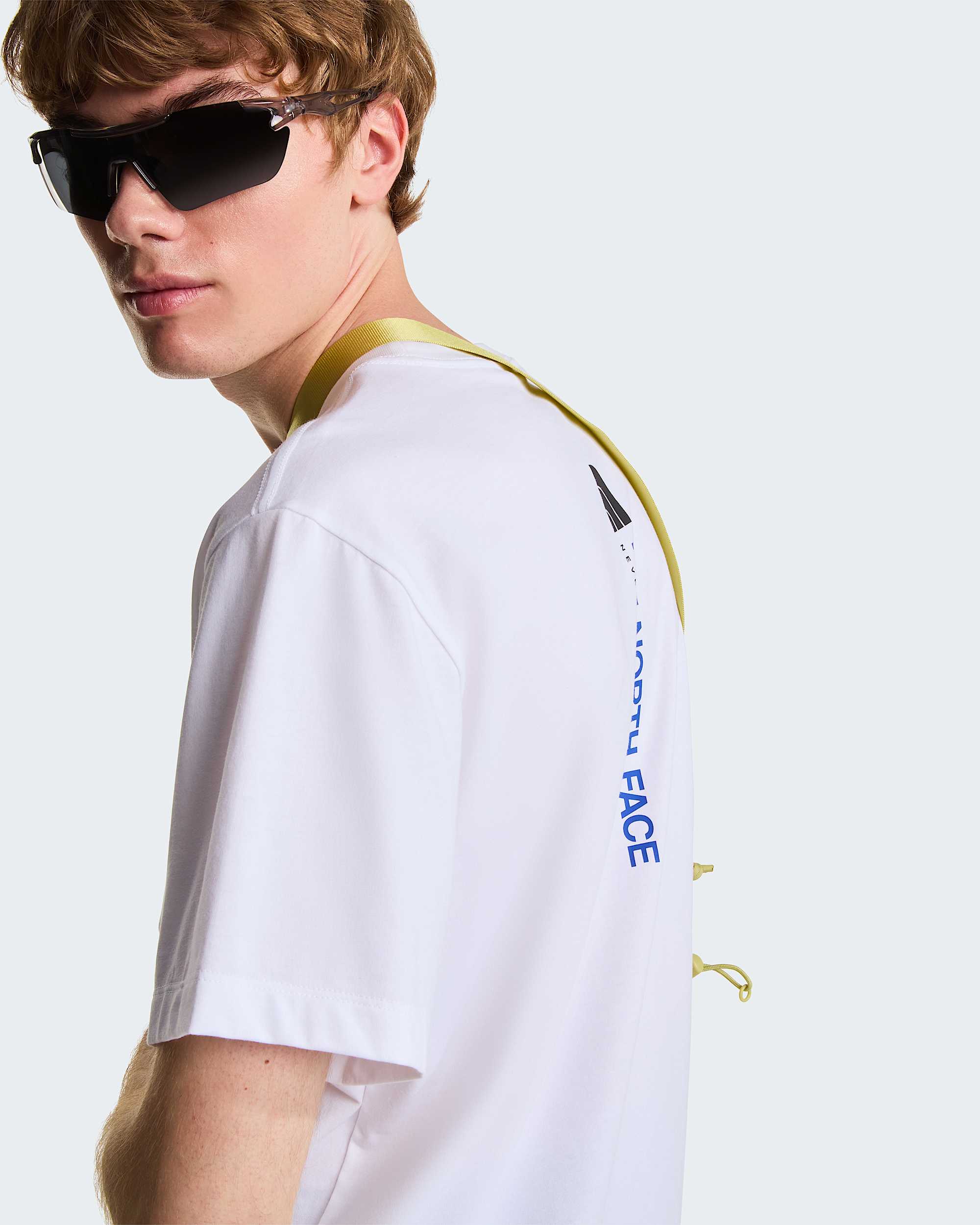 Camiseta recta con estampado grfico Vertical para hombre TNF ALT6