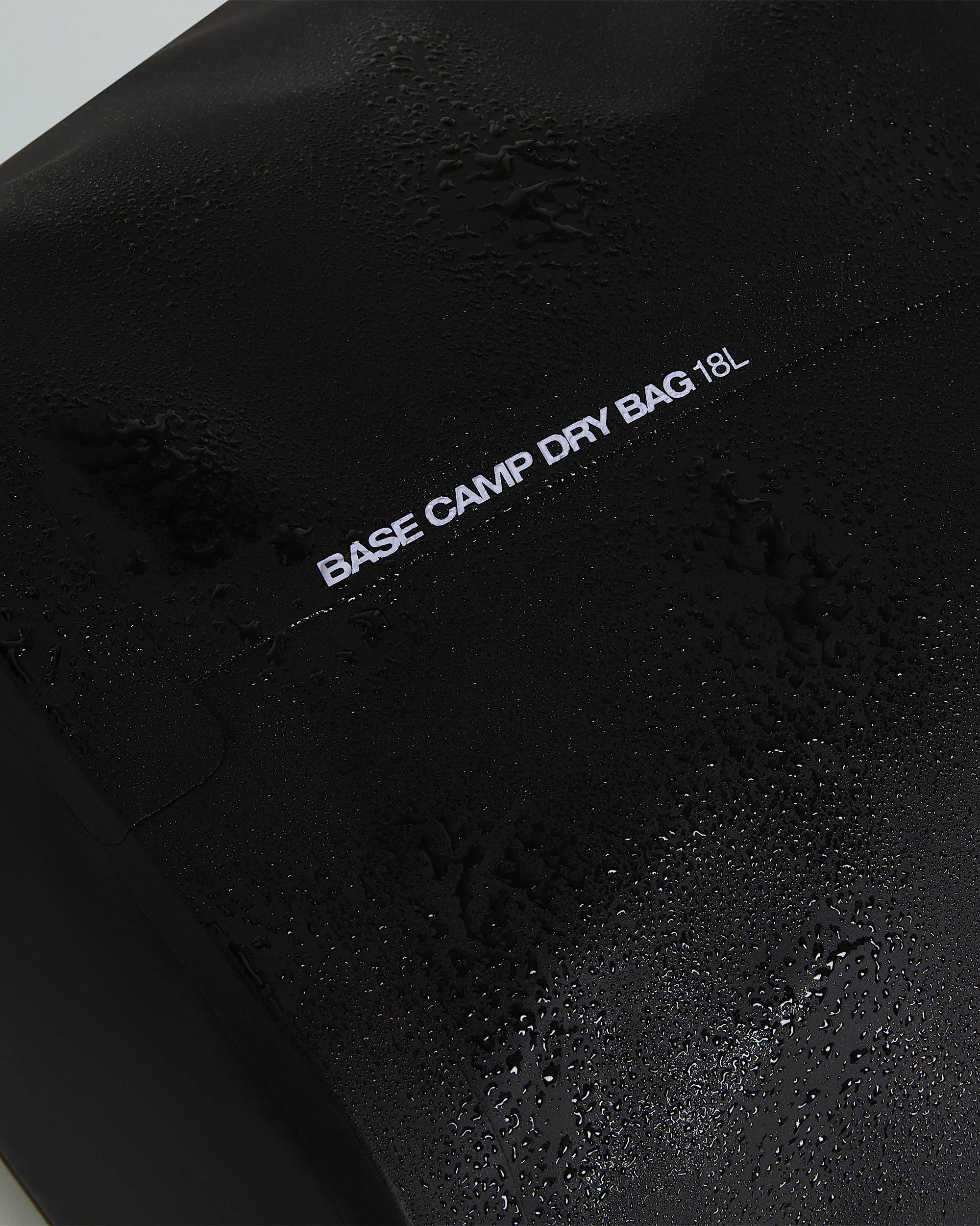Base Camp Dry Bag  18L TNF ALT6