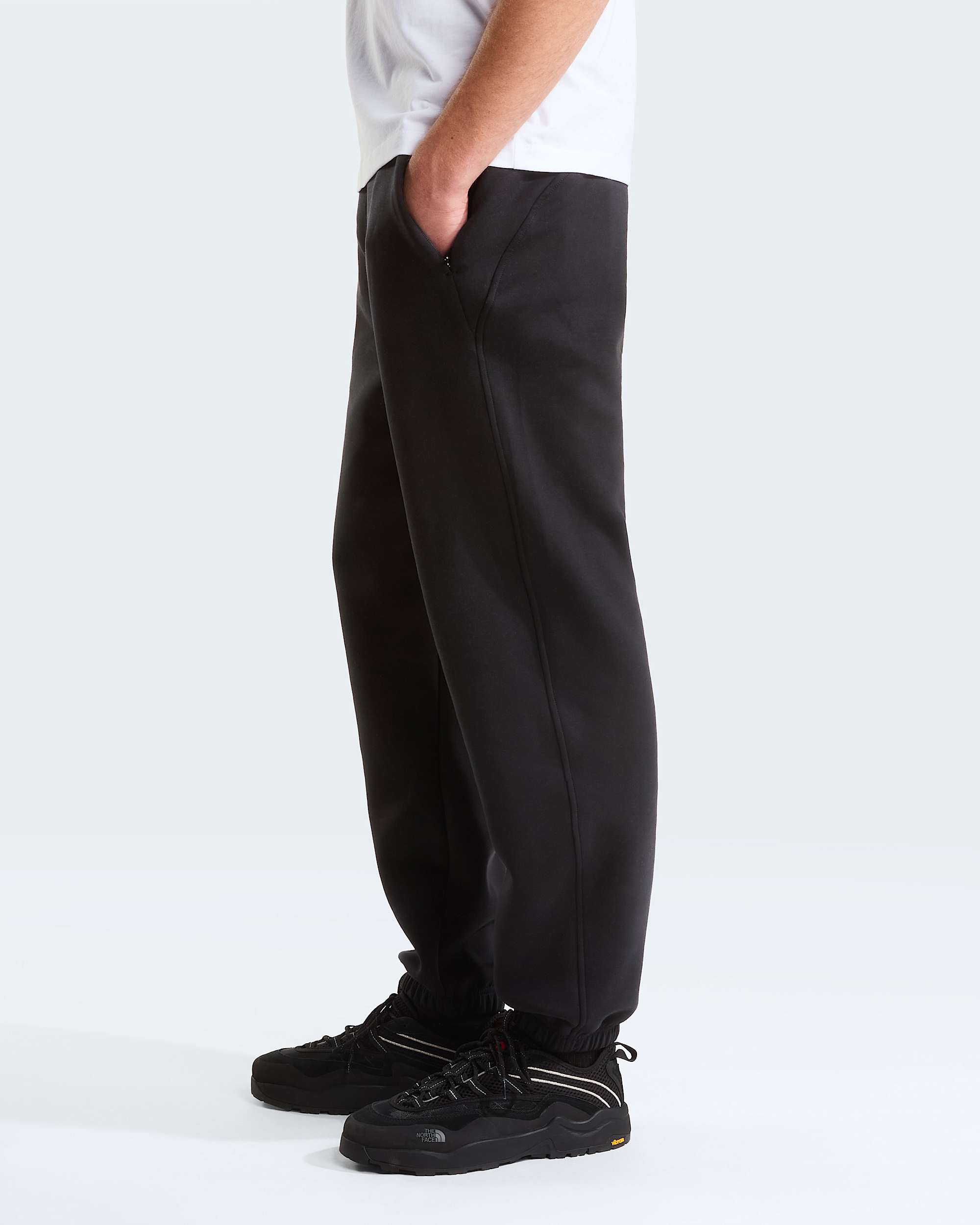 Mens Dynamic Joggers TNF TNF Black ALT3