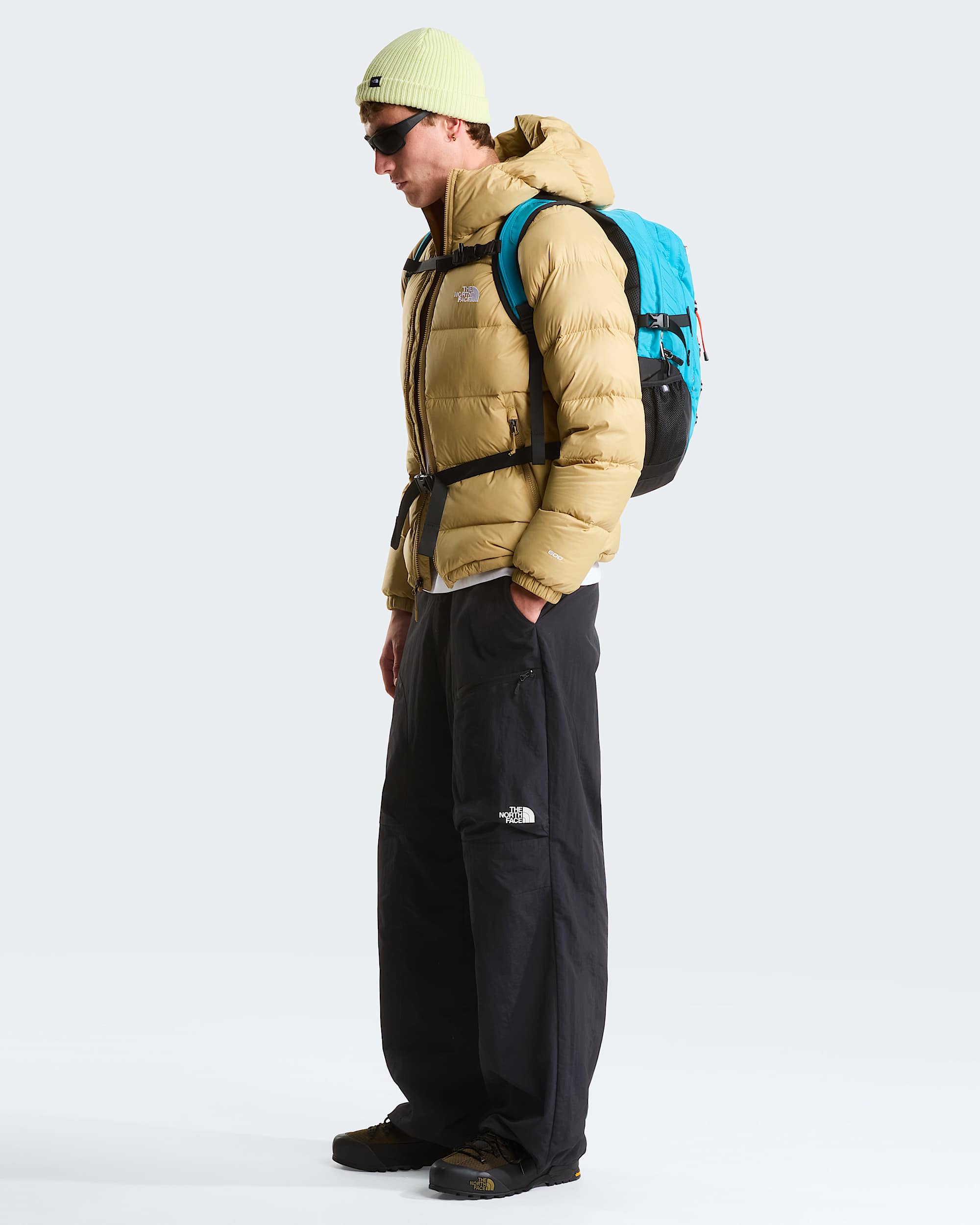 Batoh Borealis Classic TNF River IceLava Red ALT10
