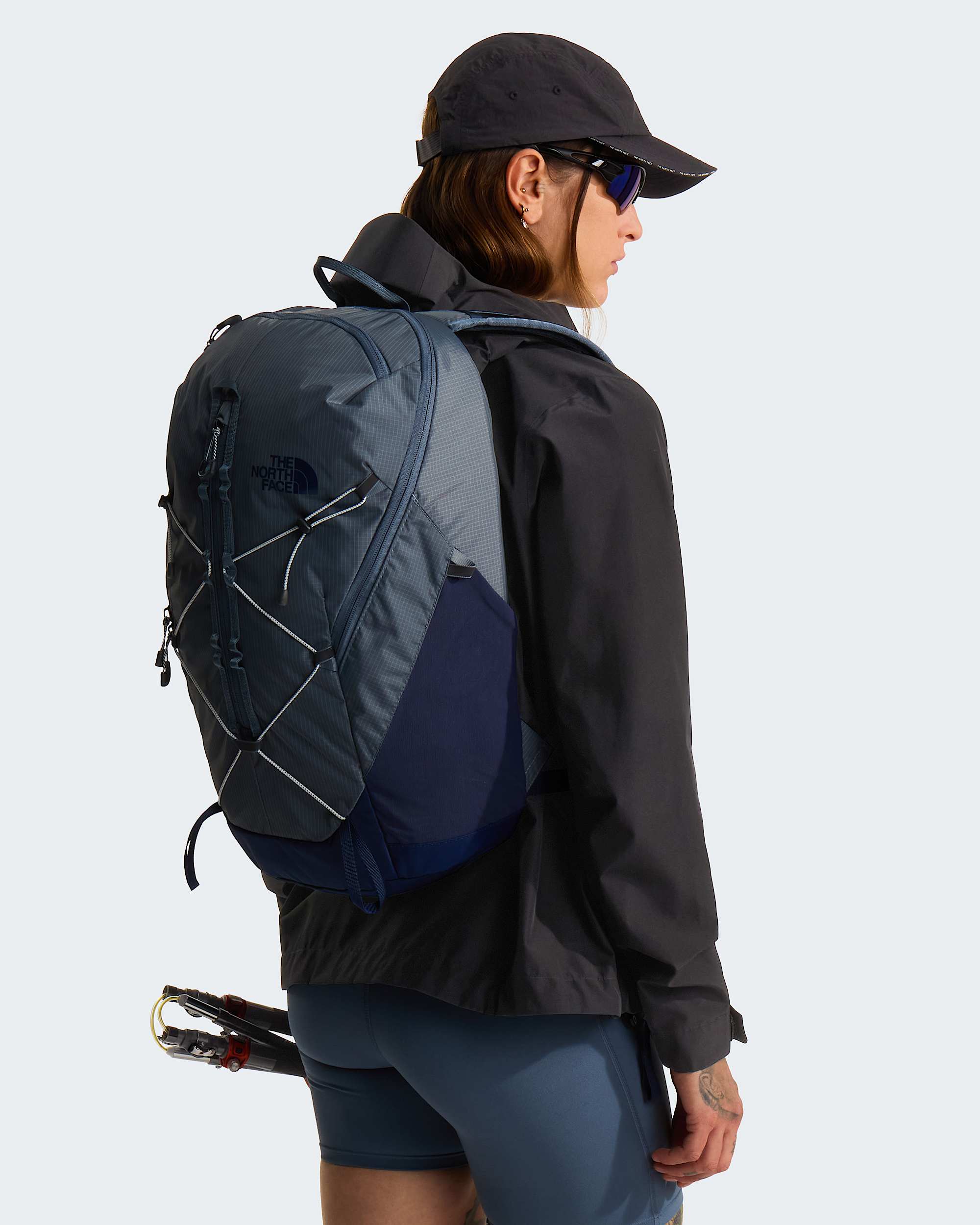 Borealis Trail Backpack TNF ALT1