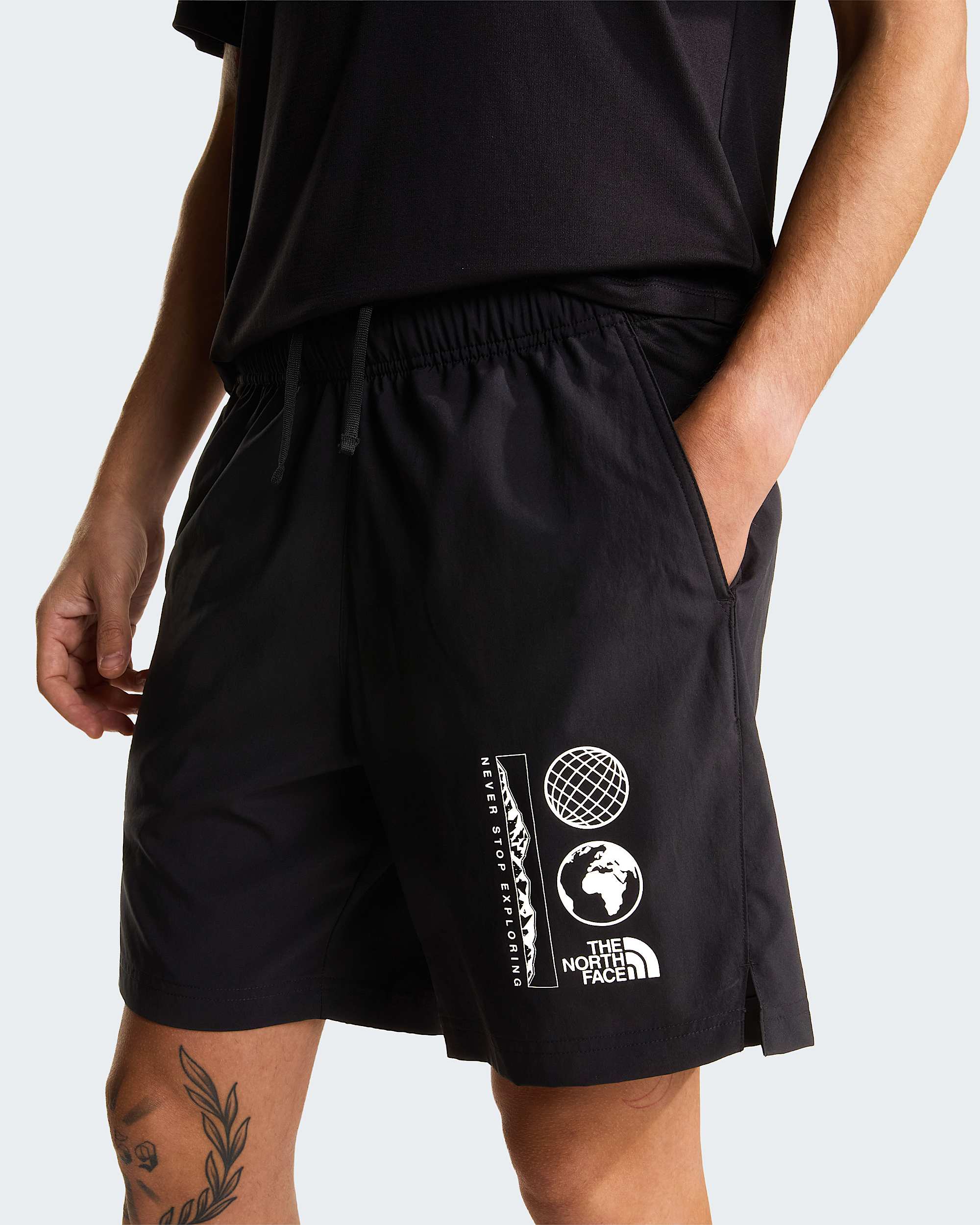 Mens 247 7 Graphic Shorts TNF ALT4
