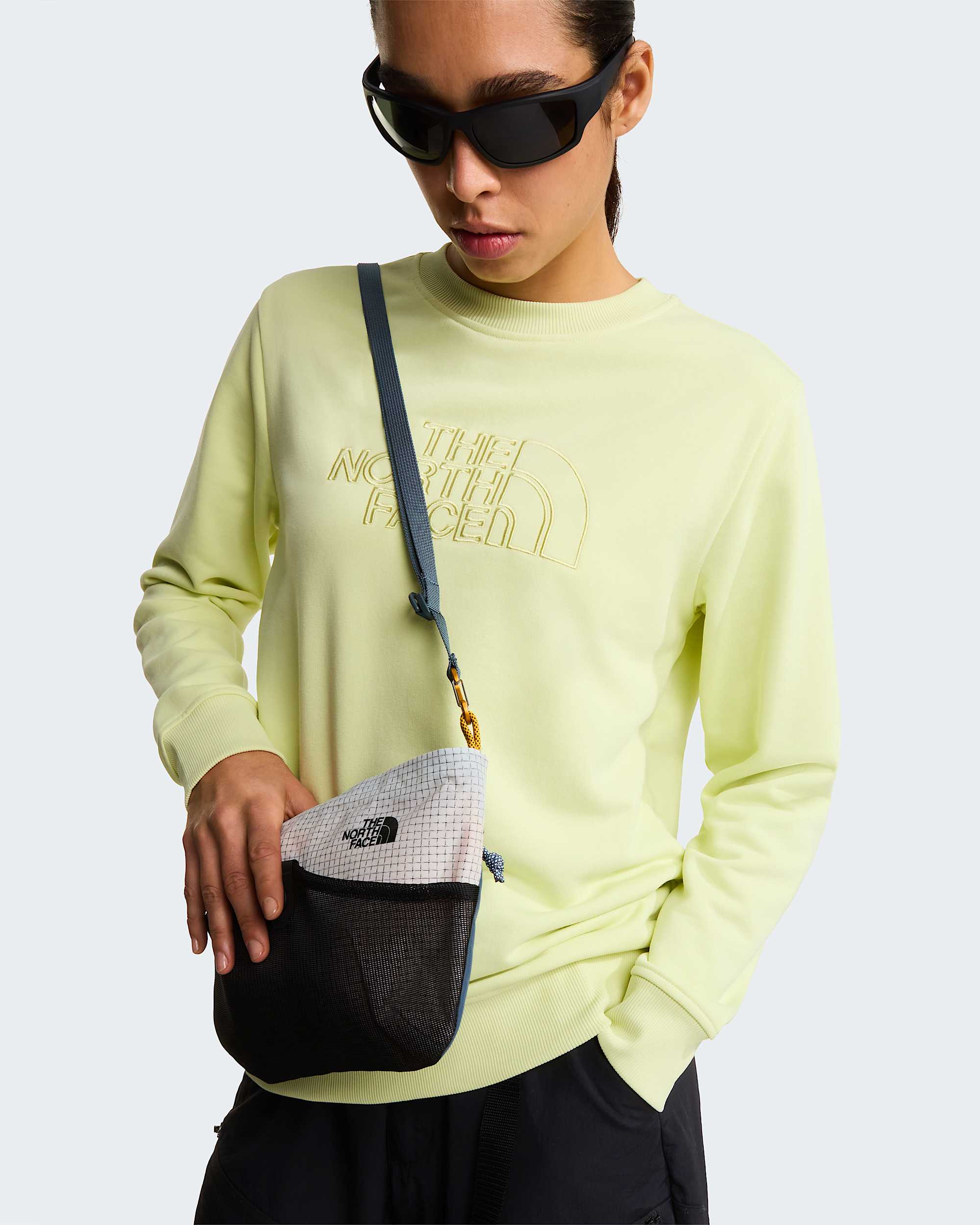 Womens Drew Peak Light Sweatshirt TNF ALT5