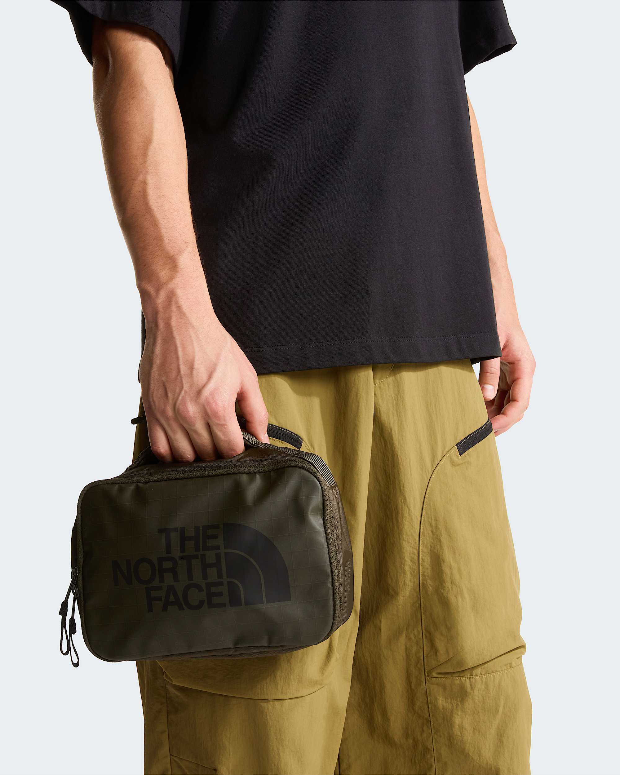 Base Camp Voyager Waschbeutel TNF New Taupe GreenTNF BlackNPF ALT1