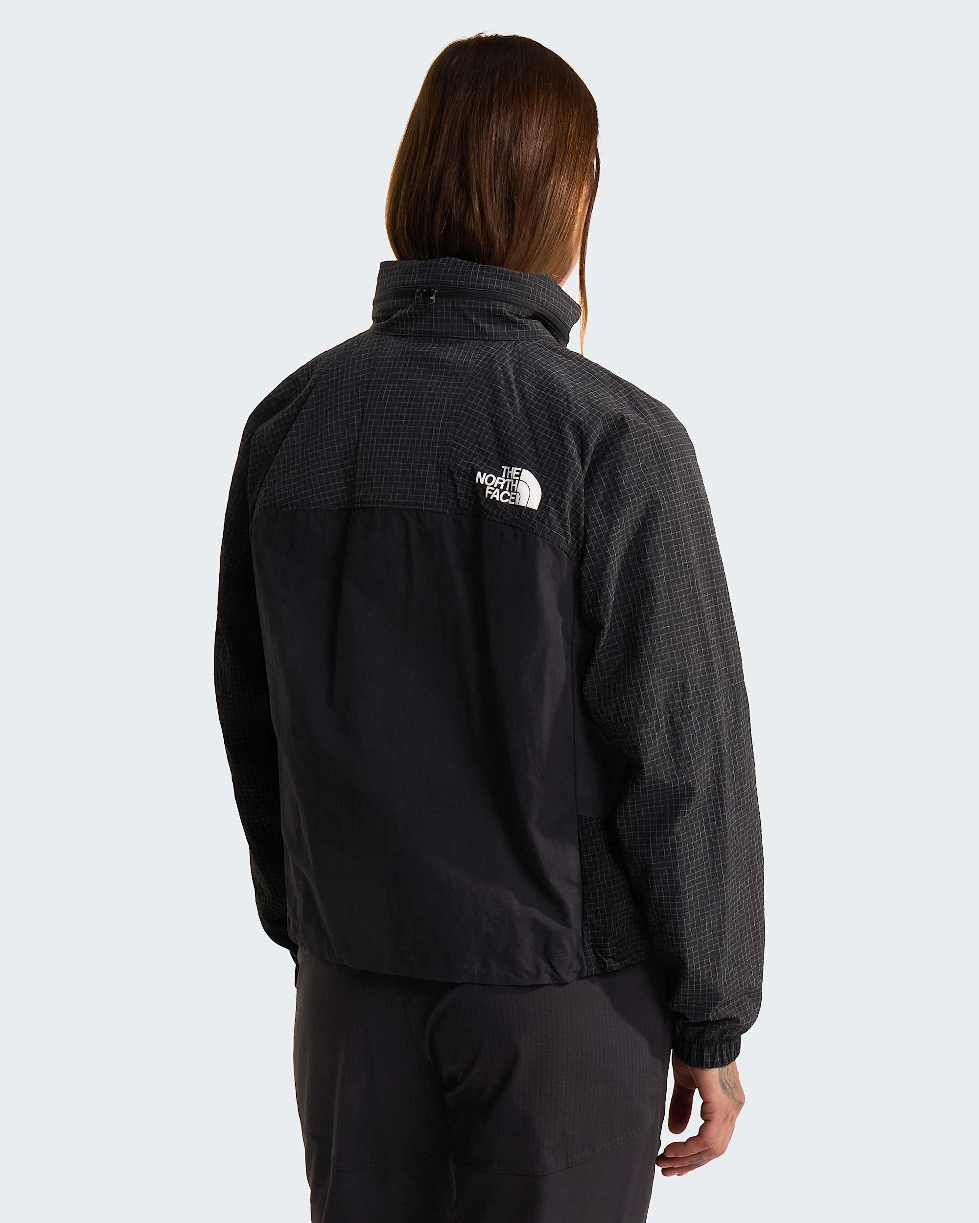 Womens Hike Utility Wind Jacket TNF ALT3