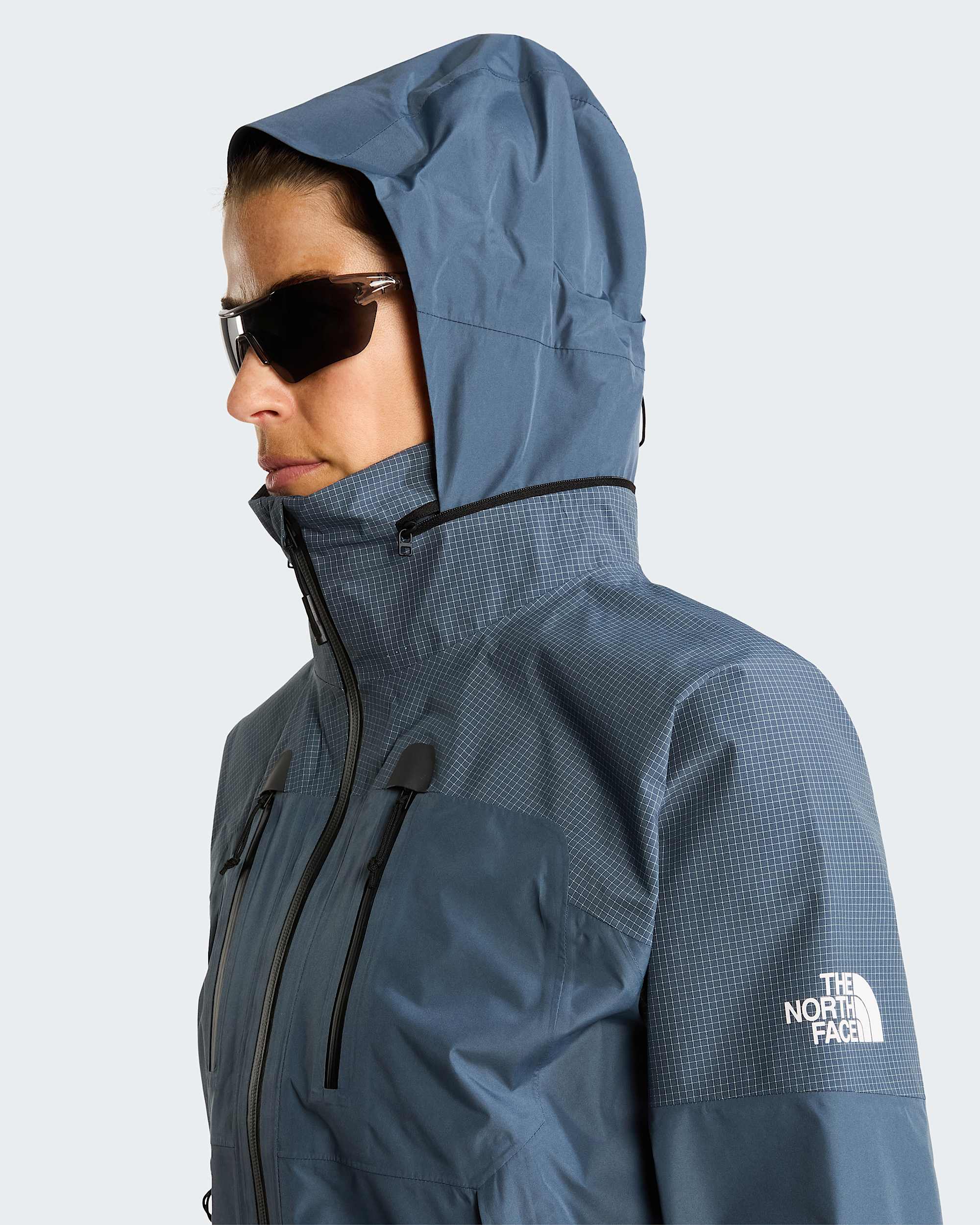 Womens Hike Devils Thumb GORETEX Jacket TNF ALT5