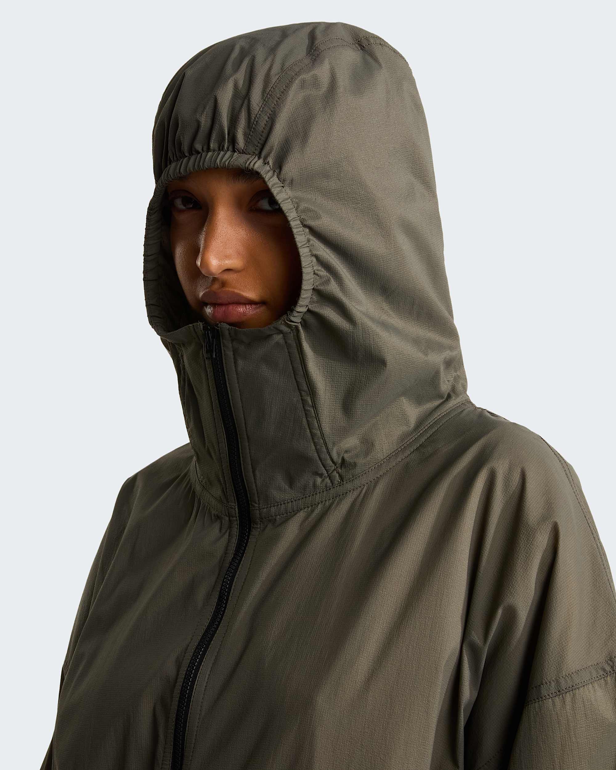 Unisex Red Box Packable Hooded Wind Jacket TNF alt17