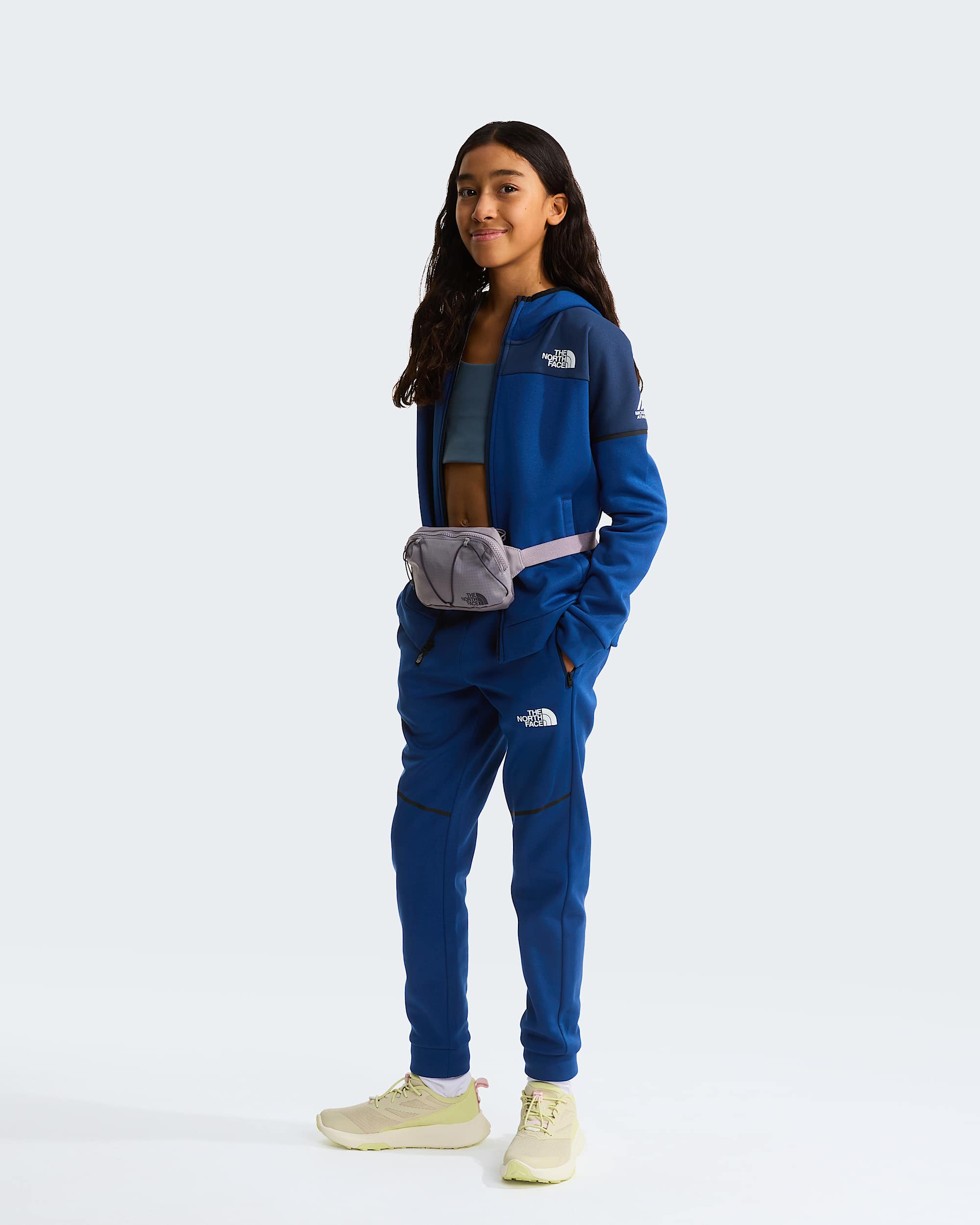 Teens Mountain Athletics Joggers TNF ALT8