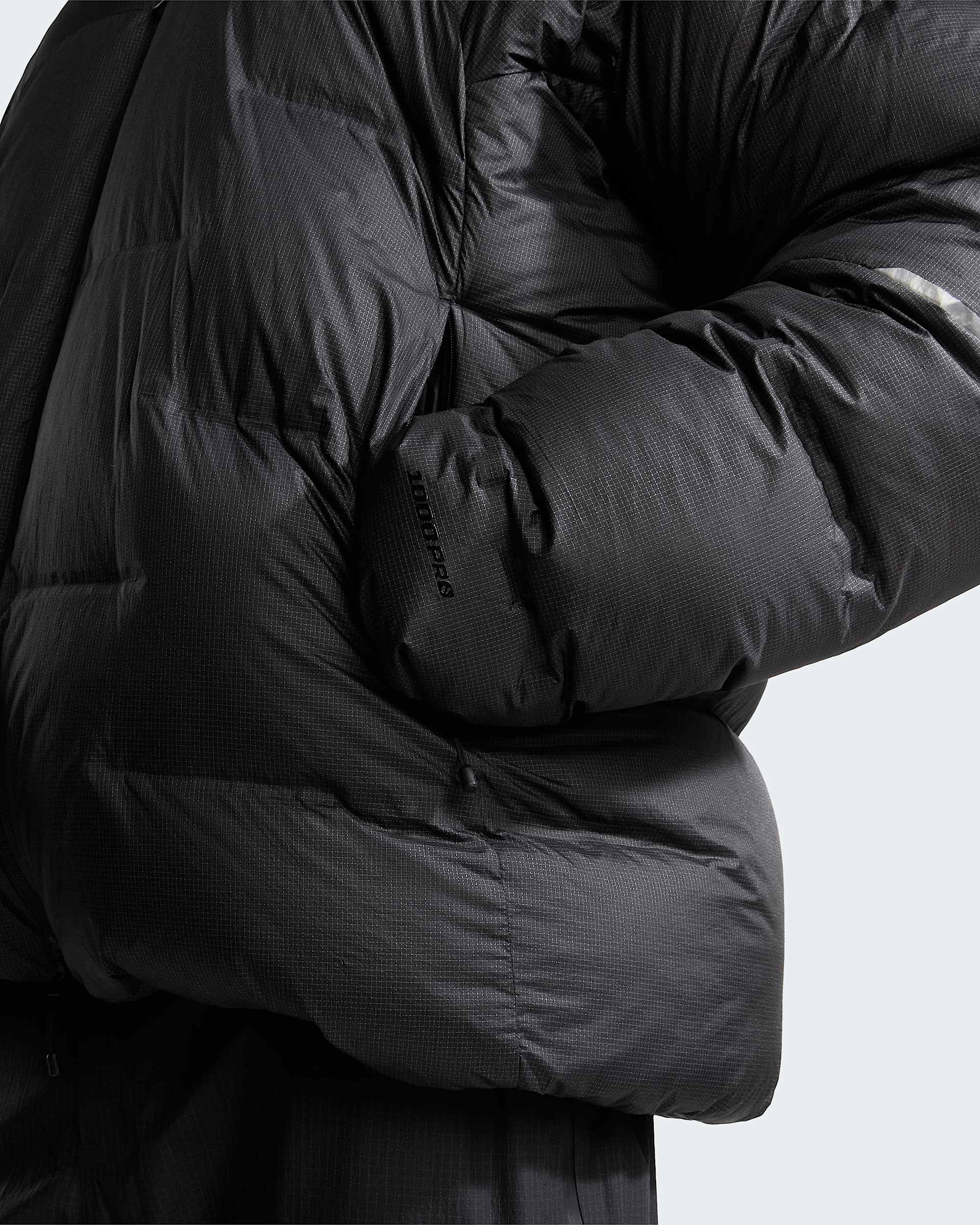 Unisex Summit Cloud Down AMK Parka TNF ALT9