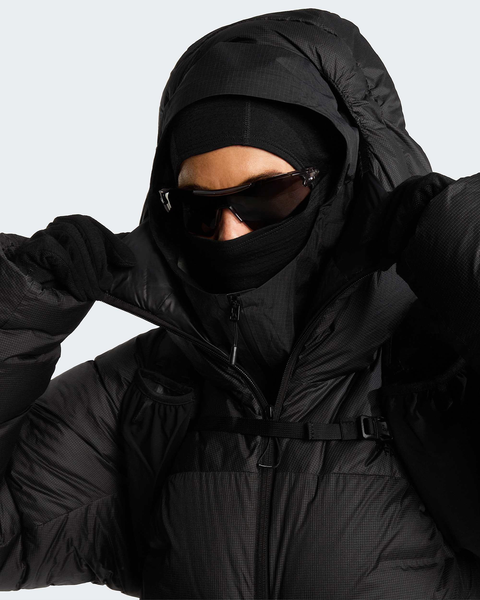 Unisex Summit Cloud Down AMK Parka TNF ALT22