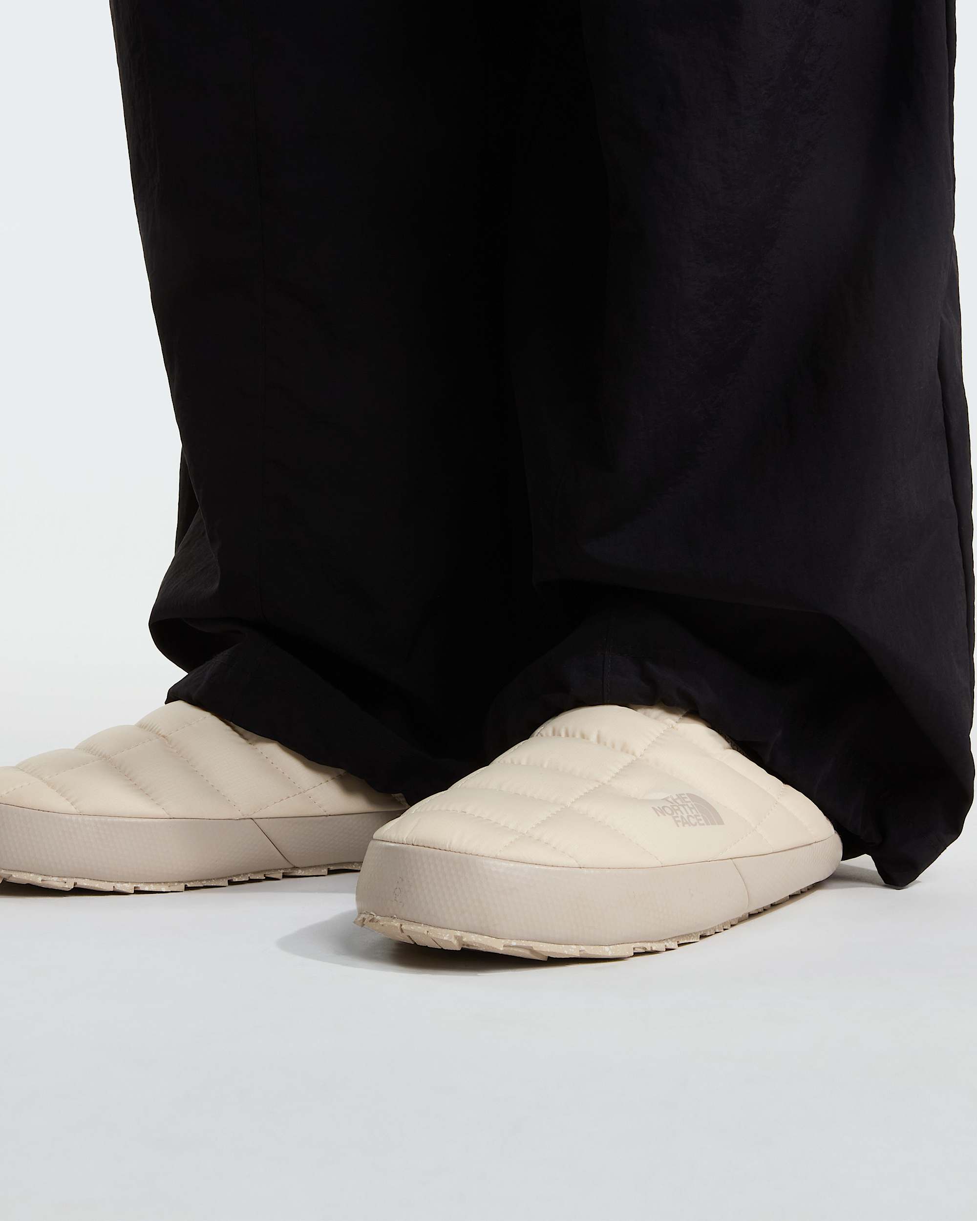 ThermoBall V Tractionsloffen voor dames TNF ALT4