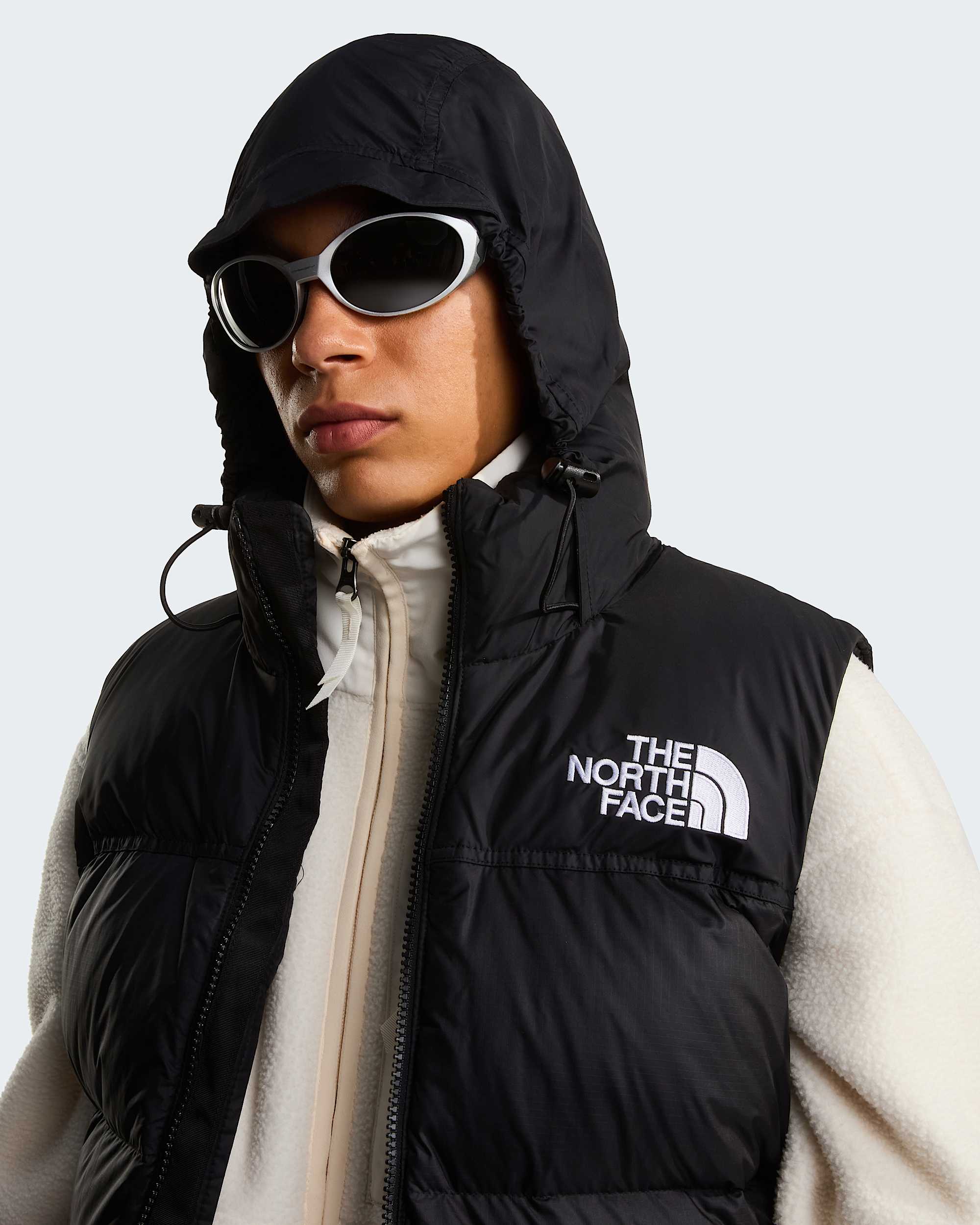 Womens 1996 Retro Nuptse Down Gilet TNF ALT5