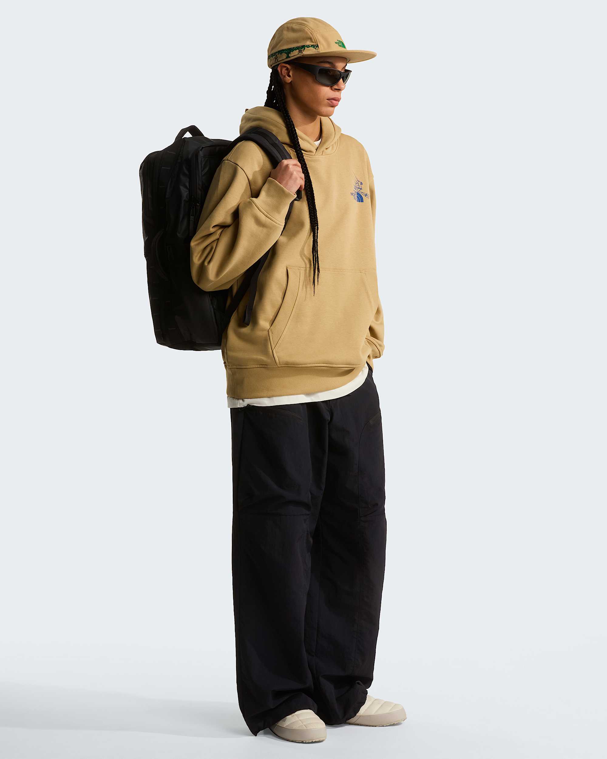 Base Camp Voyager Daypack  Large TNF ALT9