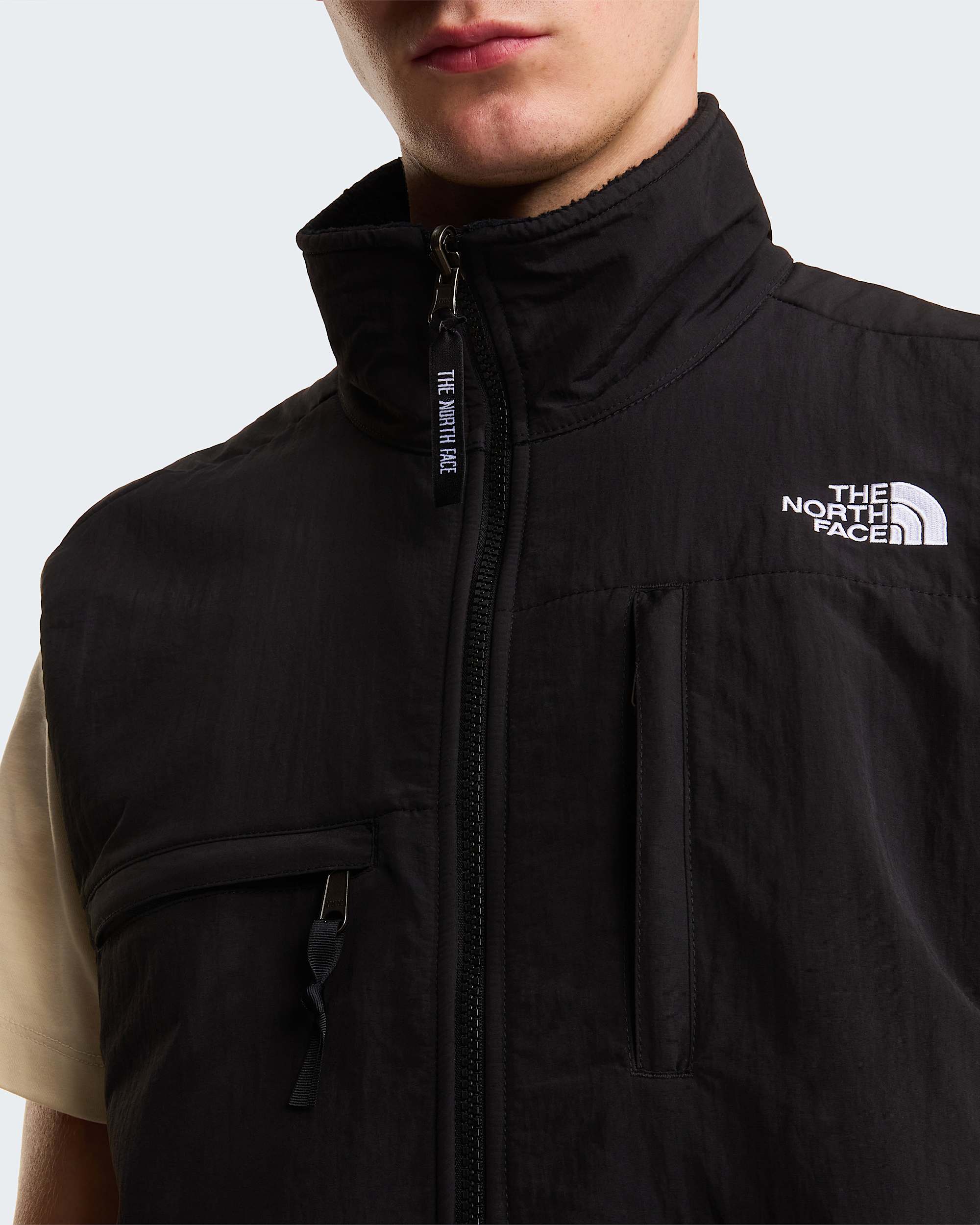 Mens Retro Denali Gilet TNF ALT7