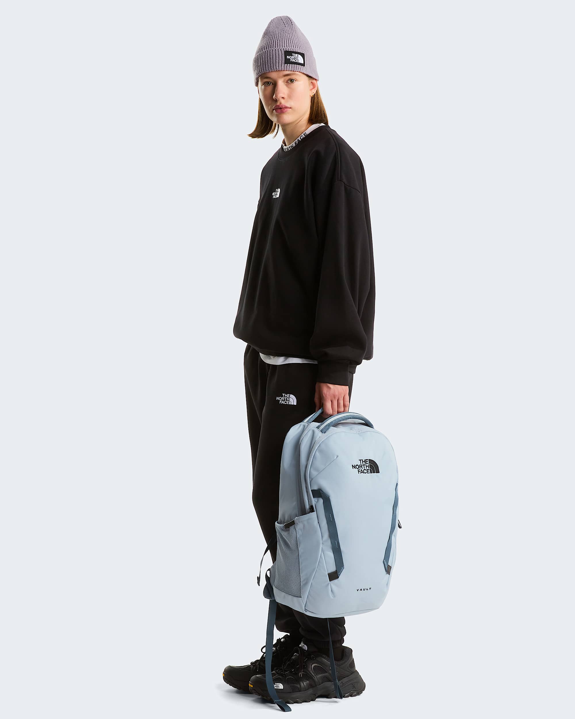 Womens Essential Sweatshirt TNF ALT1