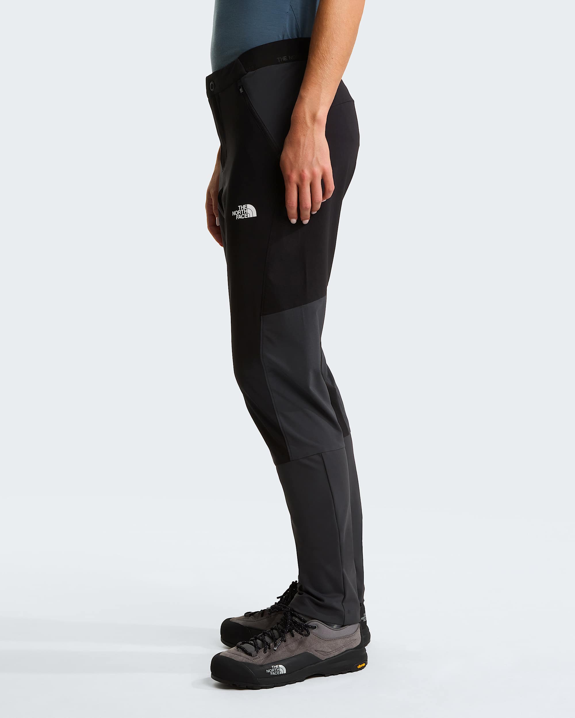 Pantaloni affusolati slim Felik da donna TNF ALT2